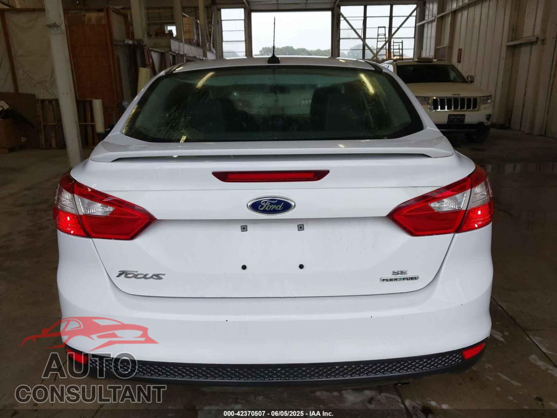 FORD FOCUS 2014 - 1FADP3F20EL339280