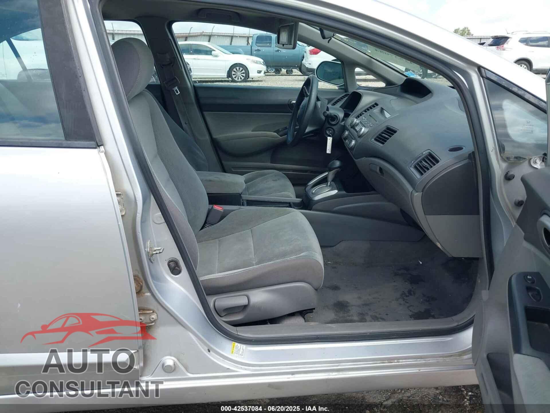HONDA CIVIC 2010 - 19XFA1F56AE010900
