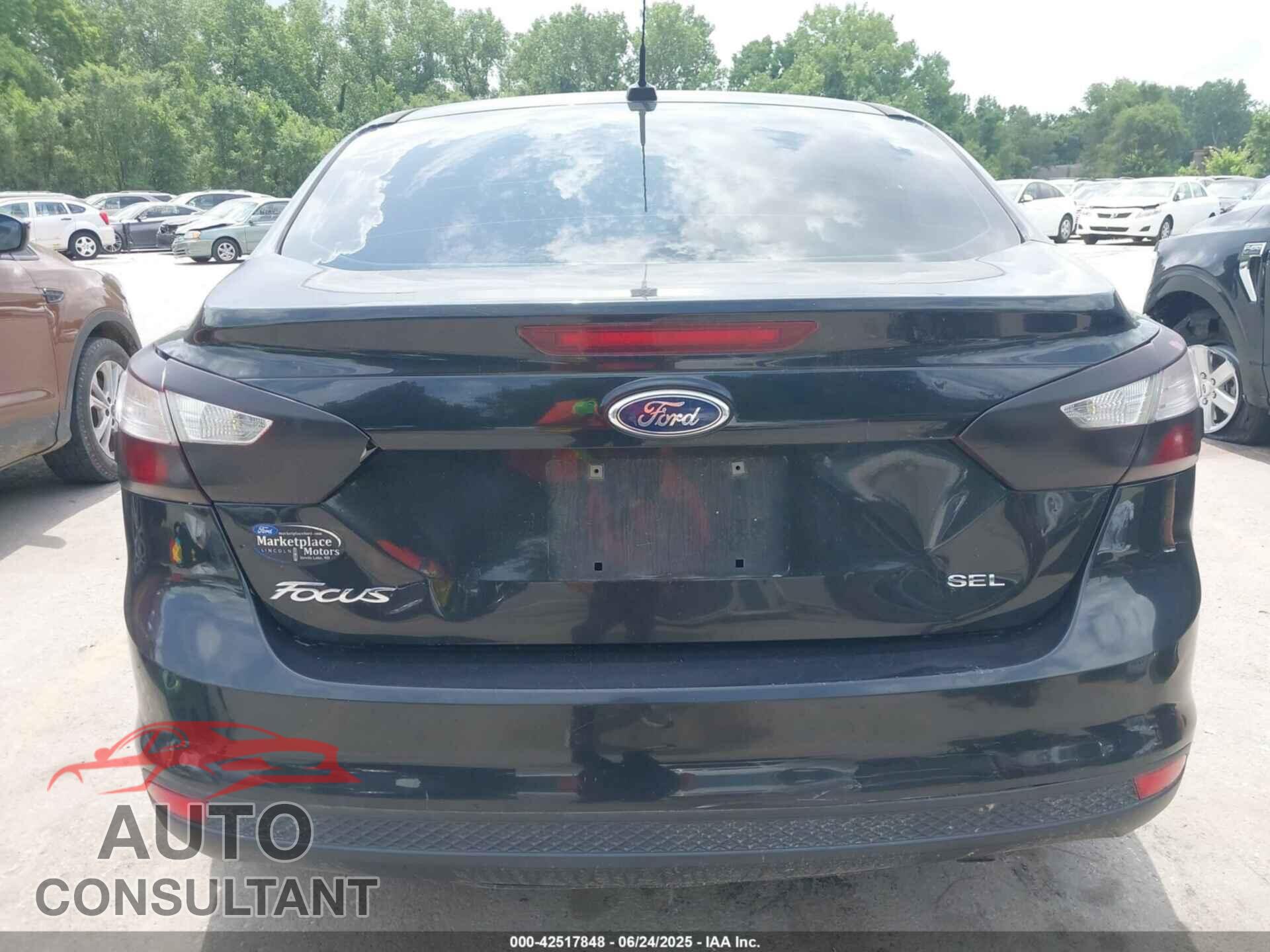FORD FOCUS 2012 - 1FAHP3H22CL411236