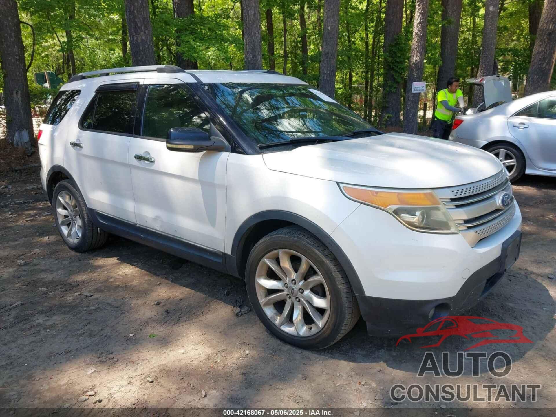FORD EXPLORER 2011 - 1FMHK7D85BGA05108