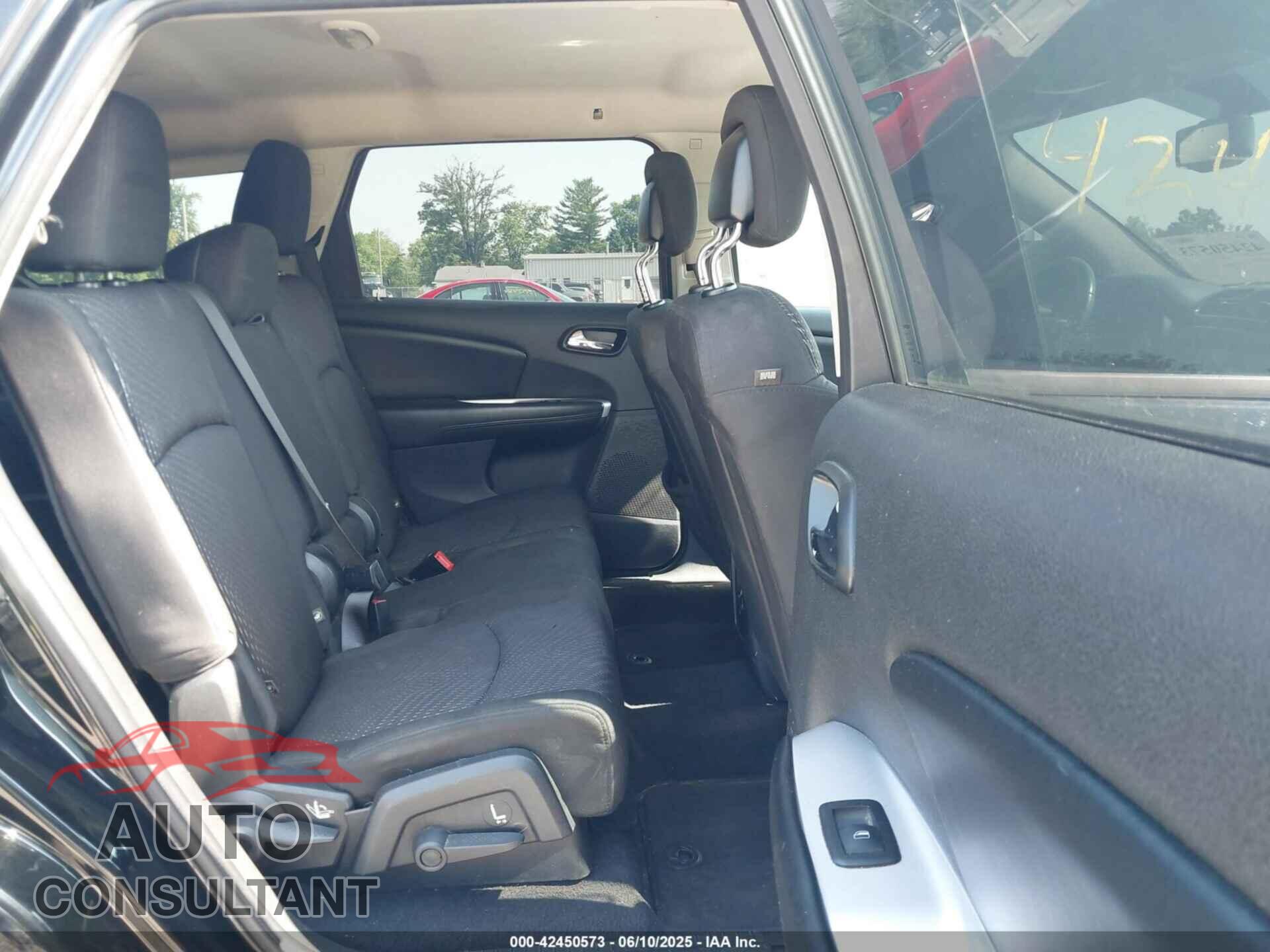 DODGE JOURNEY 2015 - 3C4PDCAB2FT547402