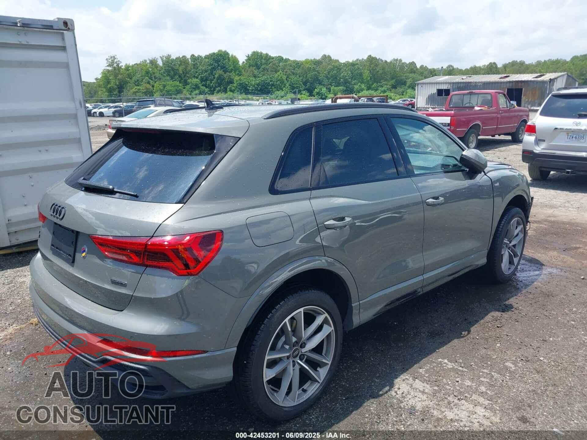AUDI Q3 2025 - WA1DECF37S1018718