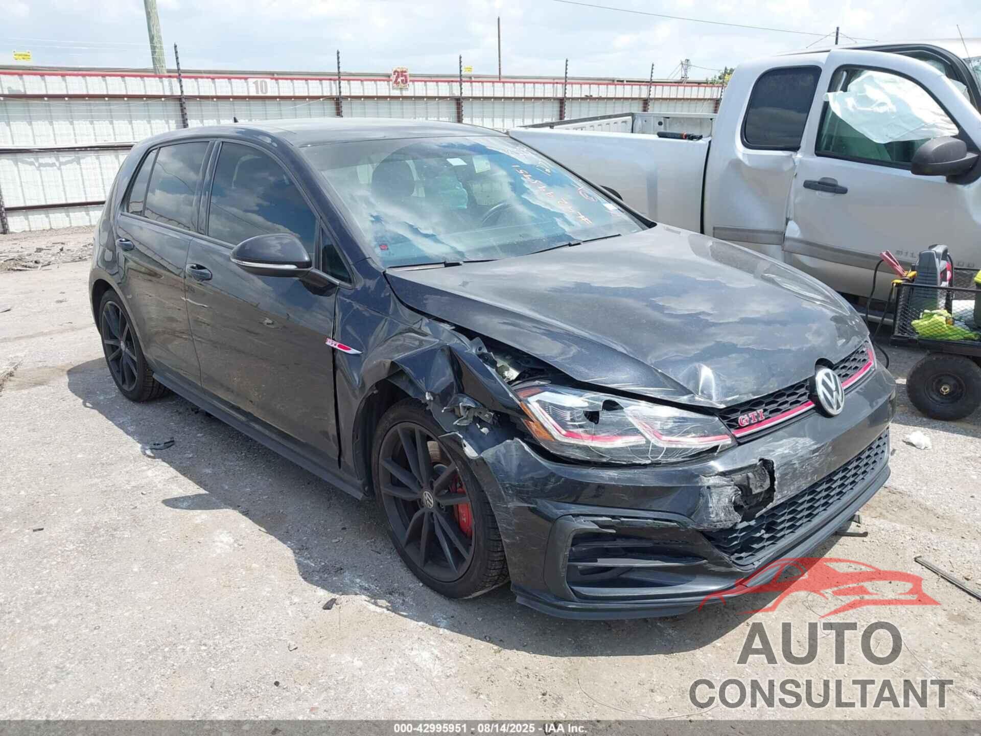 VOLKSWAGEN GOLF GTI 2021 - 3VW6T7AU1MM006434
