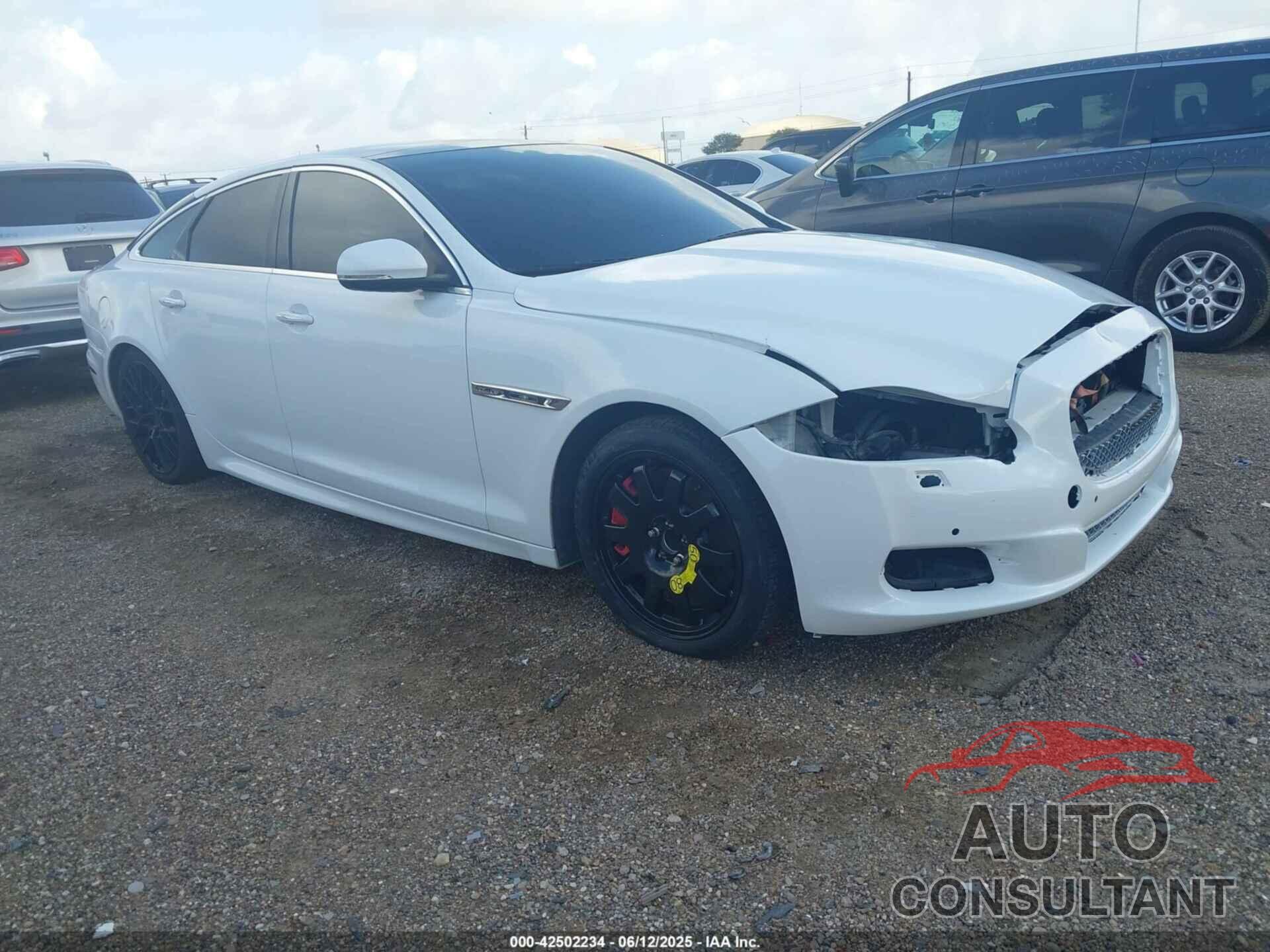 JAGUAR XJ 2014 - SAJWA1EK3EMV58692