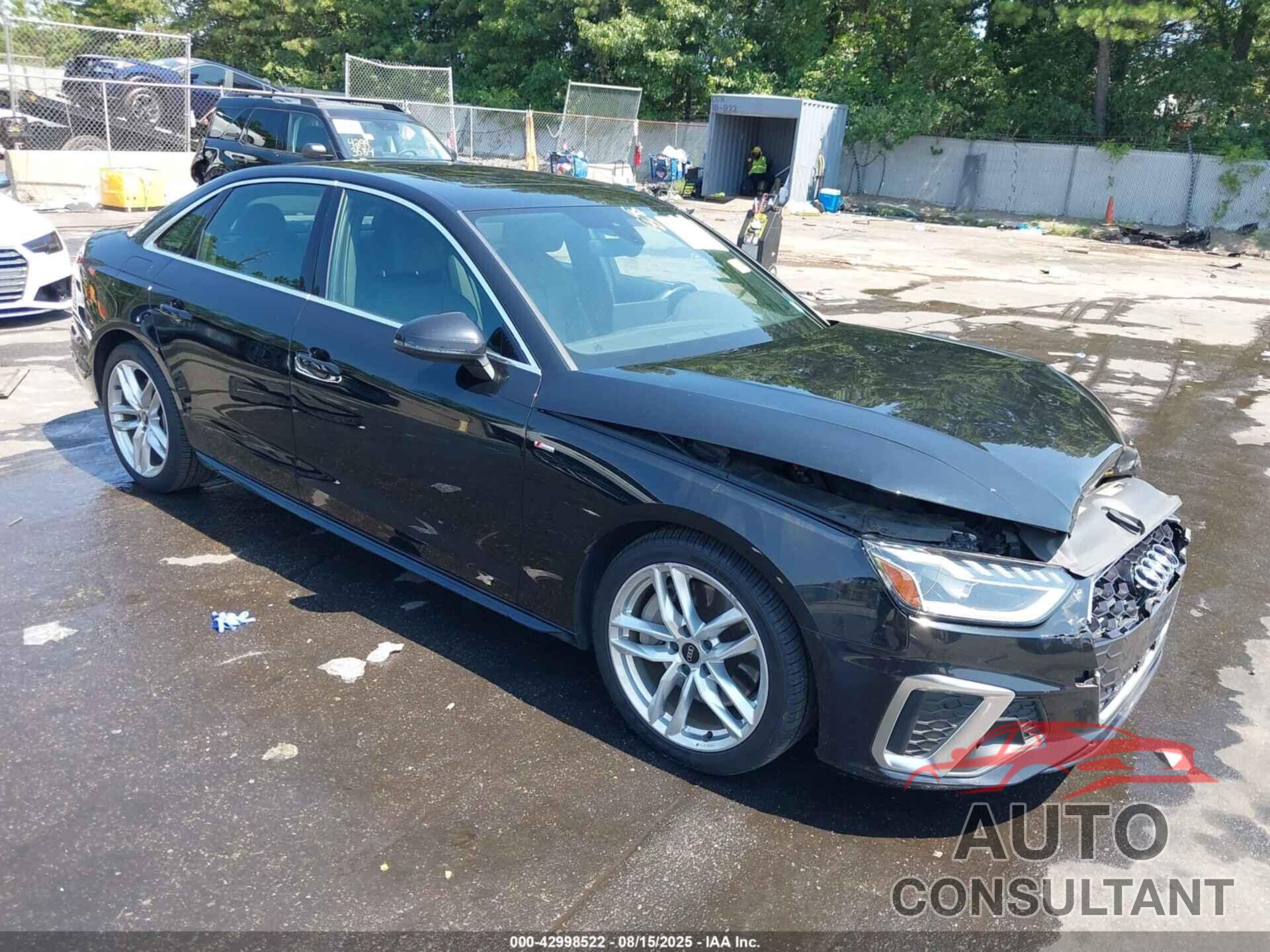 AUDI A4 2022 - WAUEAAF48NN008910