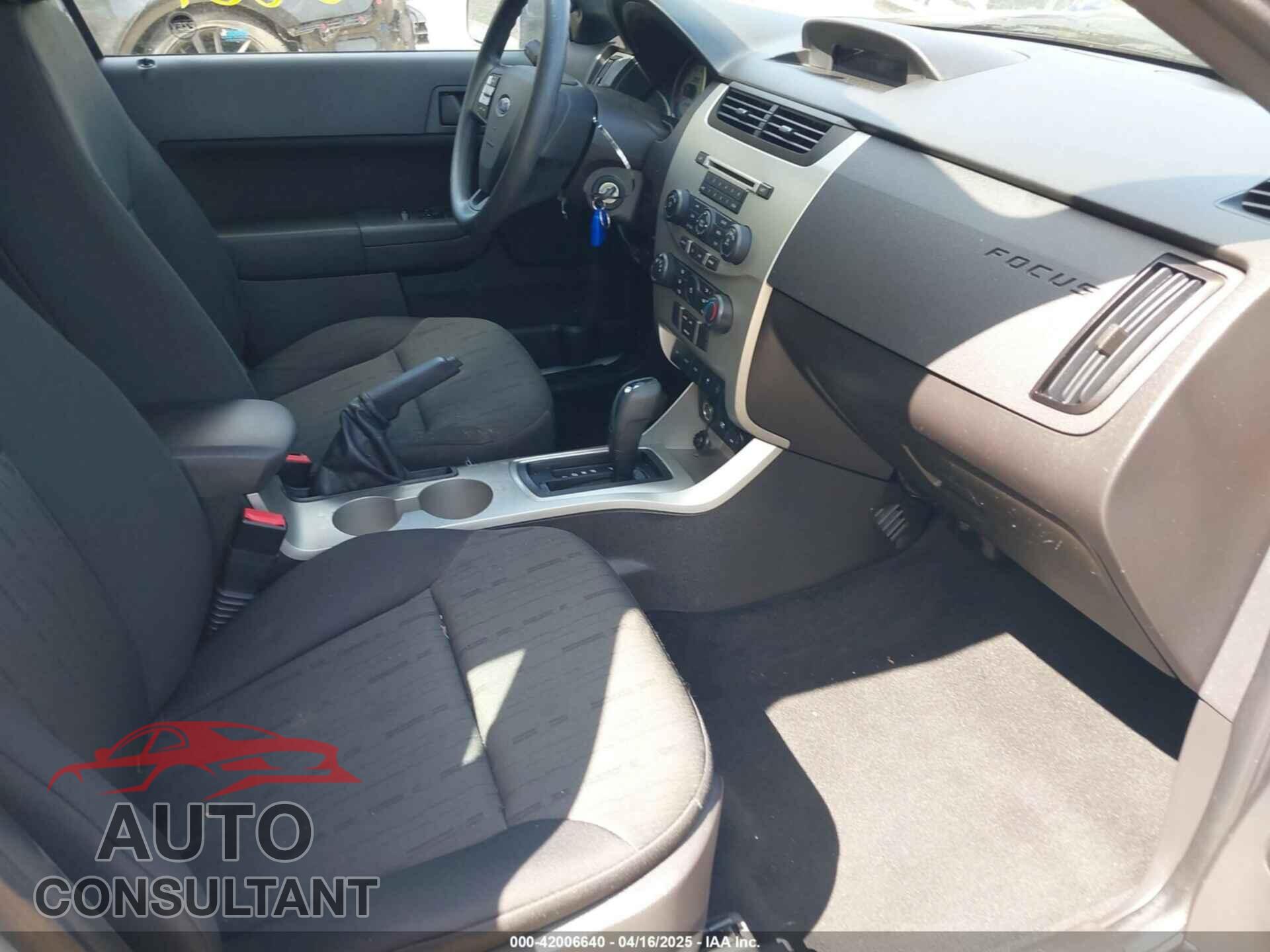 FORD FOCUS 2011 - 1FAHP3FN2BW100531