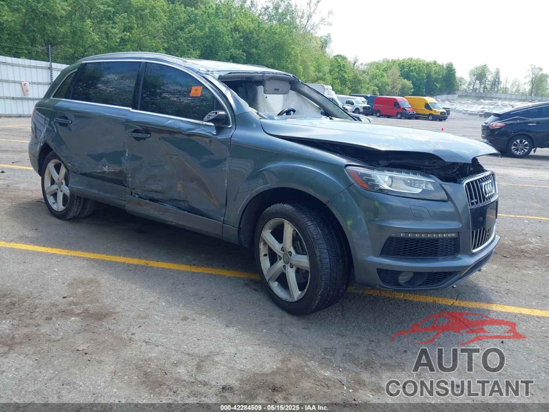 AUDI Q7 2015 - WA1DGAFE8FD014987