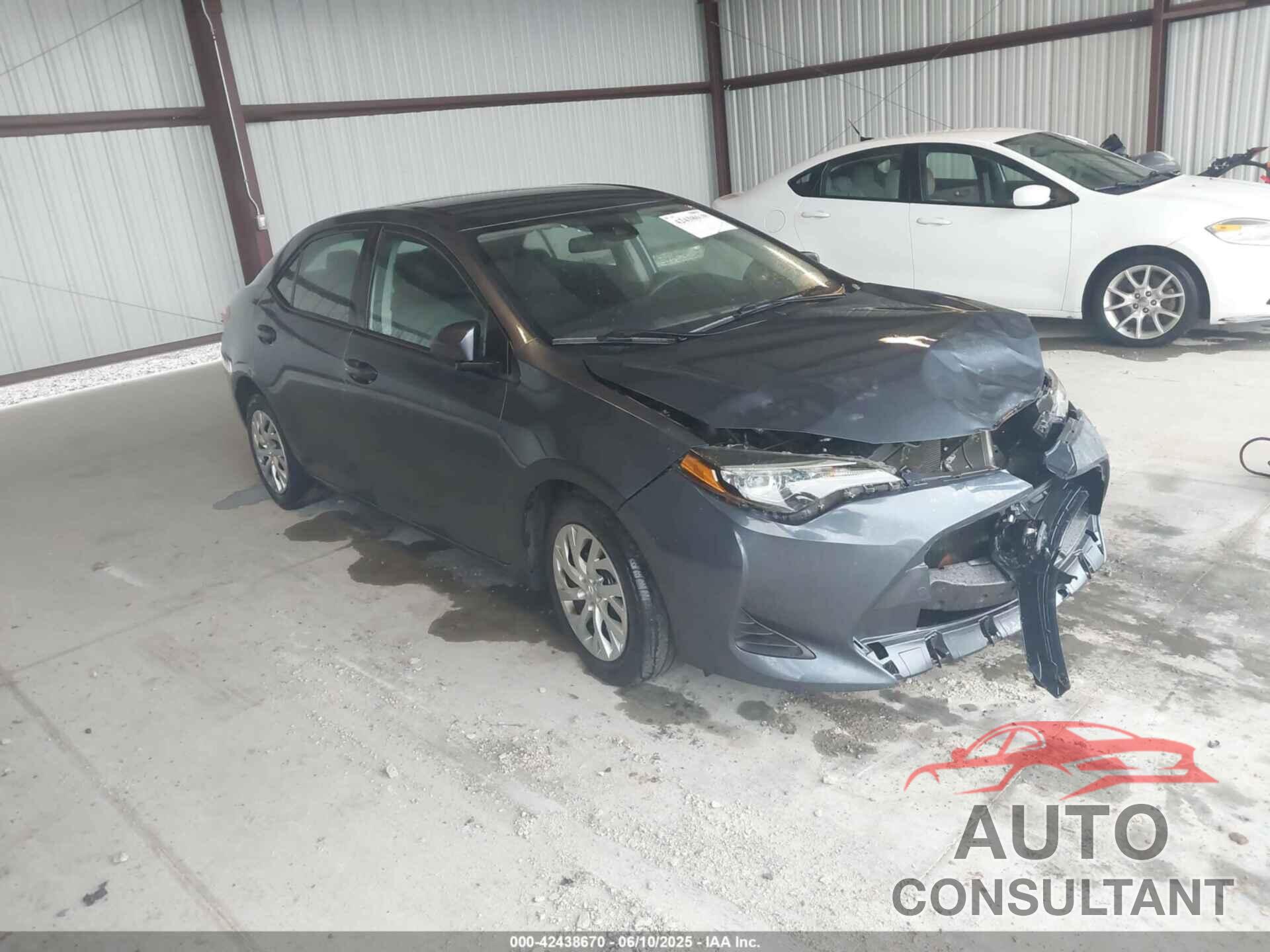 TOYOTA COROLLA 2019 - 2T1BURHEXKC240389