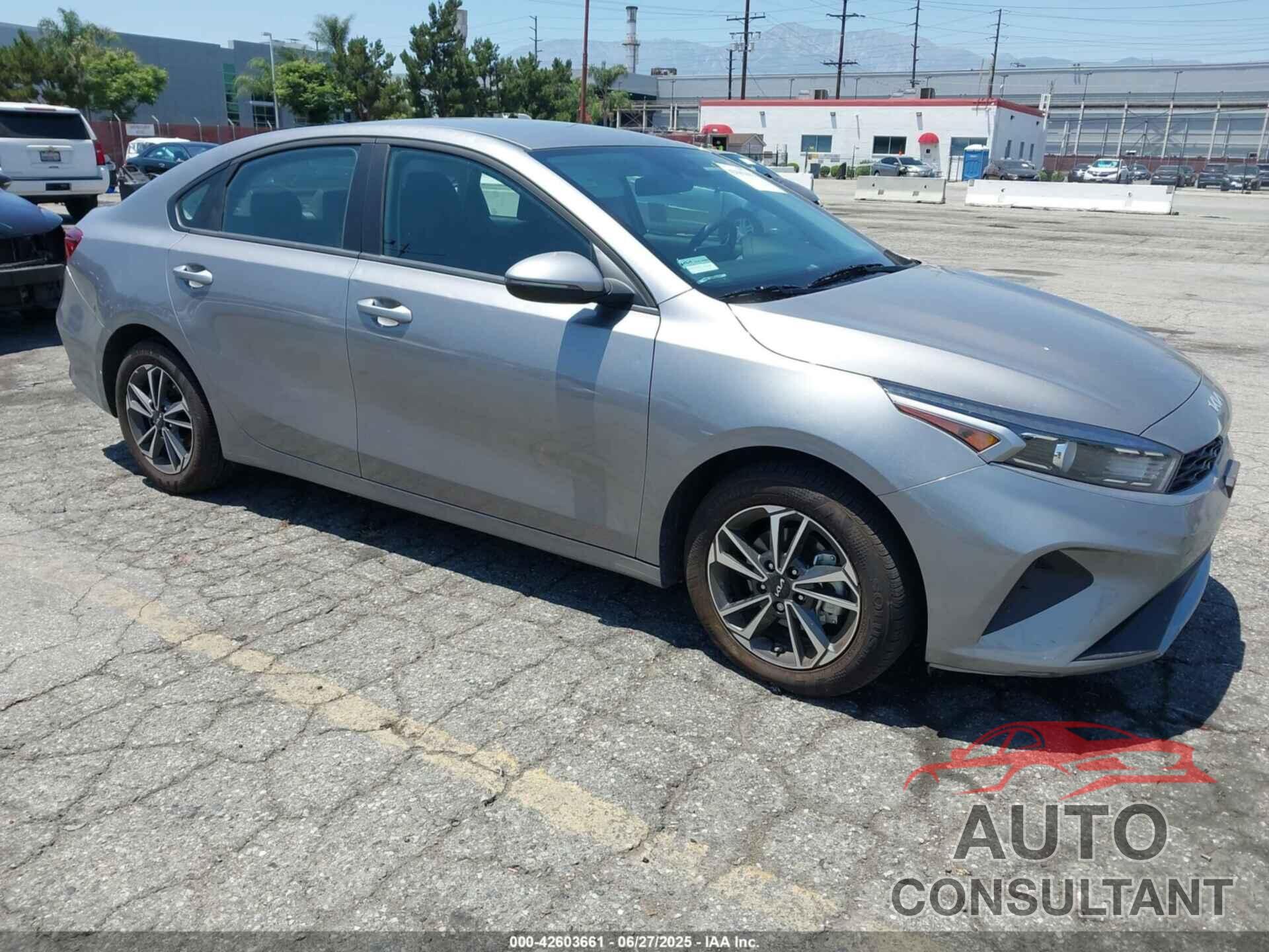 KIA FORTE 2024 - 3KPF24AD6RE816566