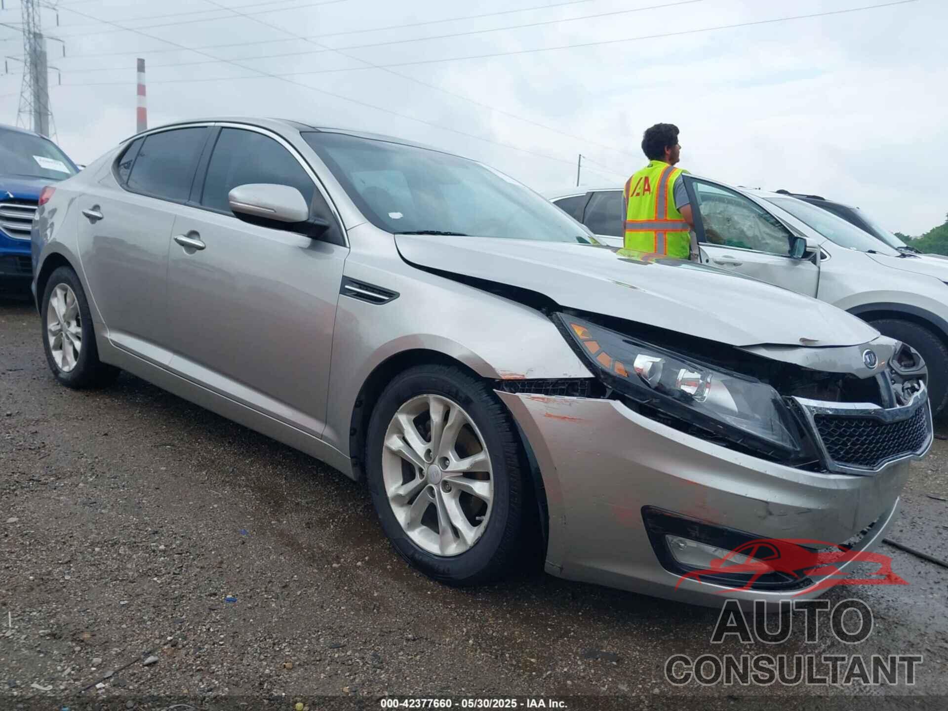 KIA OPTIMA 2012 - 5XXGN4A77CG023586