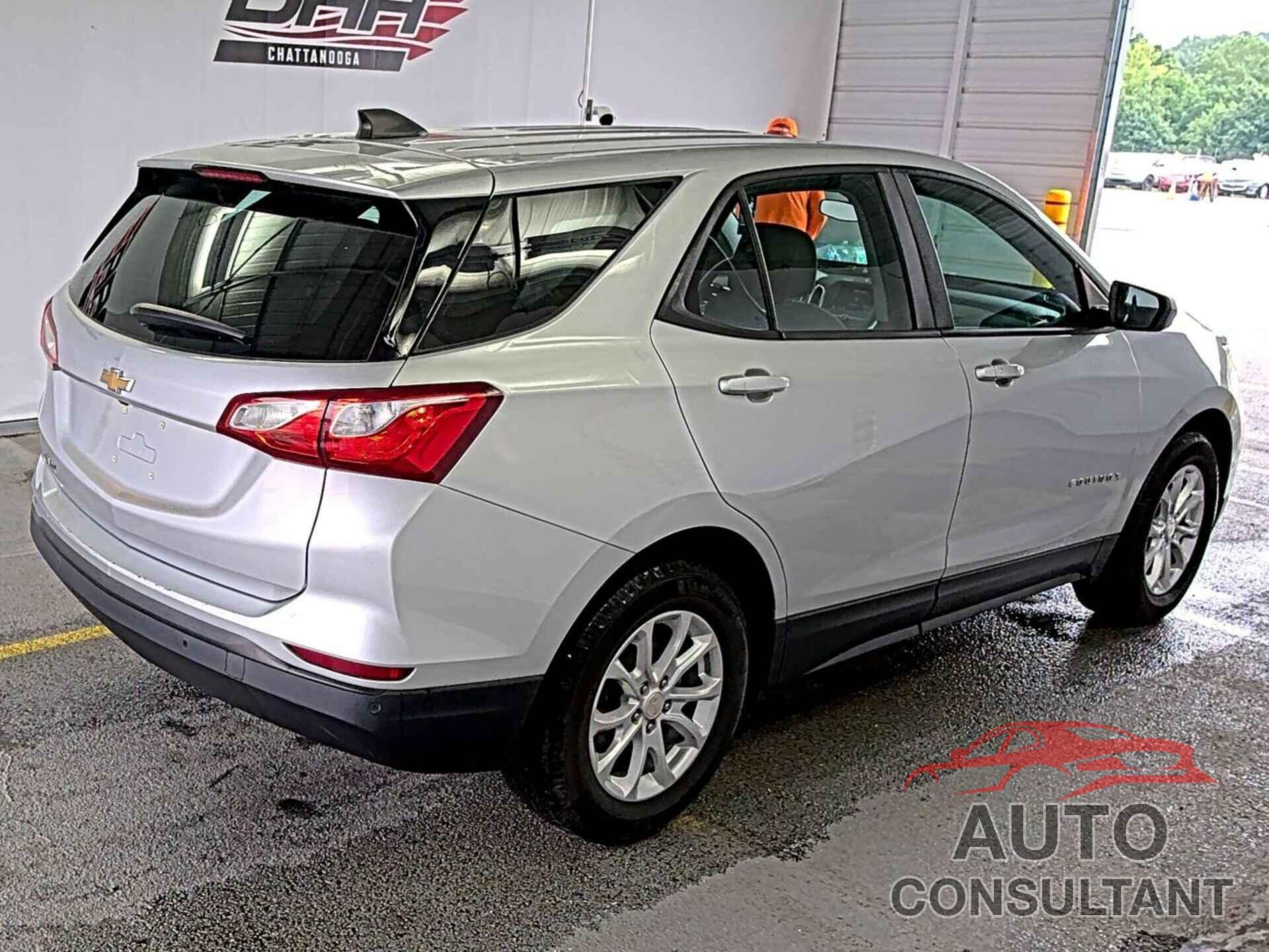 CHEVROLET EQUINOX 2021 - 3GNAXFEV7MS137918
