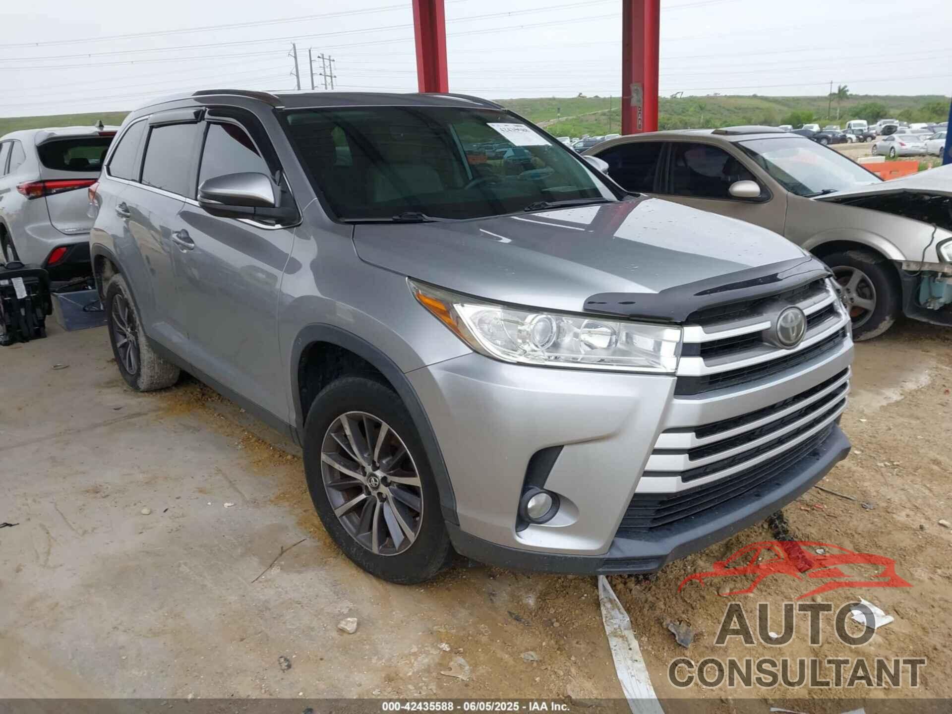 TOYOTA HIGHLANDER 2019 - 5TDKZRFH8KS552538