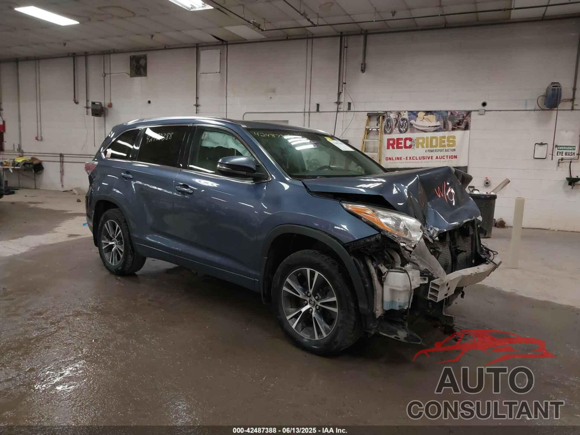 TOYOTA HIGHLANDER 2016 - 5TDJKRFH1GS321388