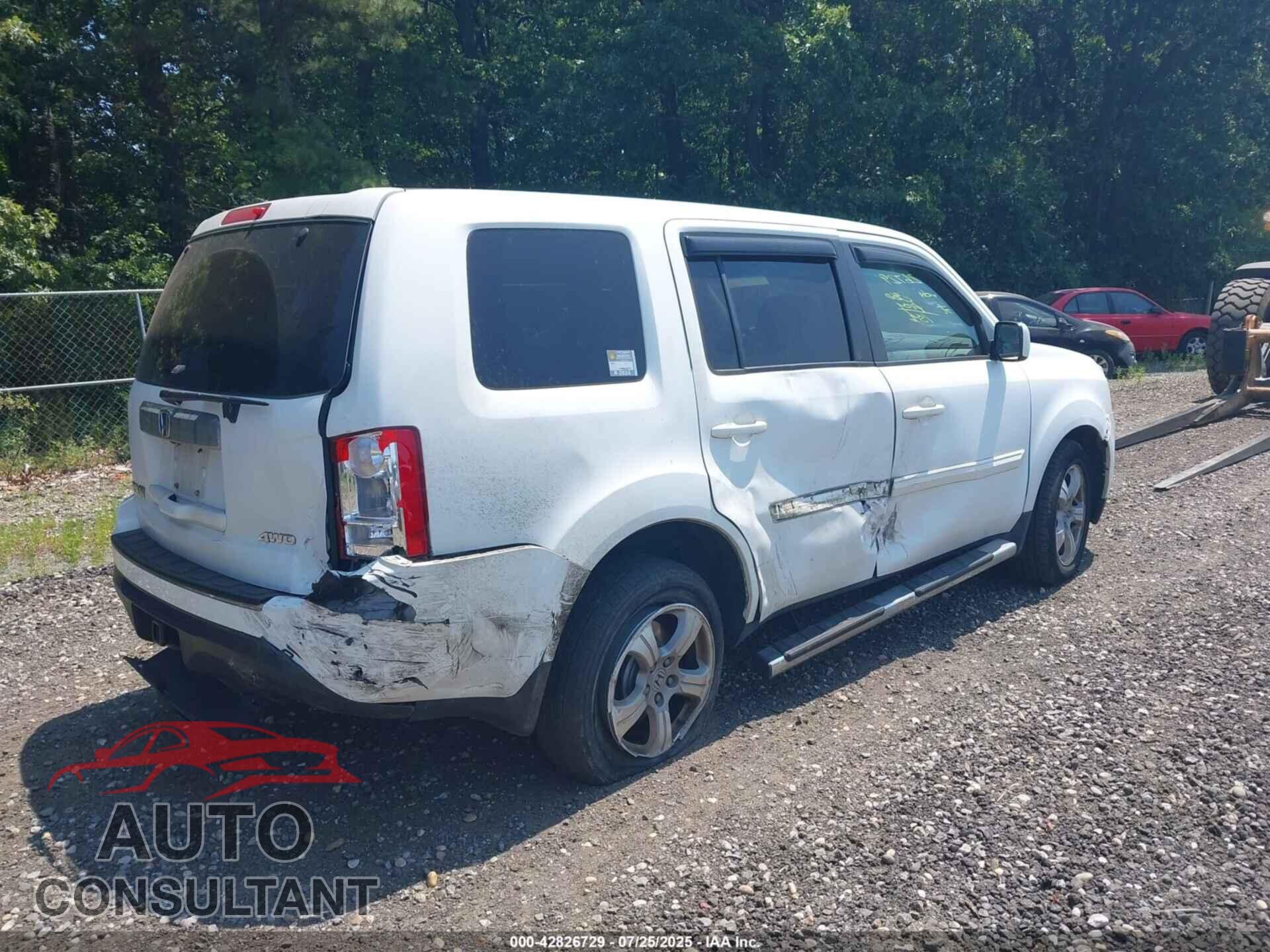 HONDA PILOT 2012 - 5FNYF4H50CB065980