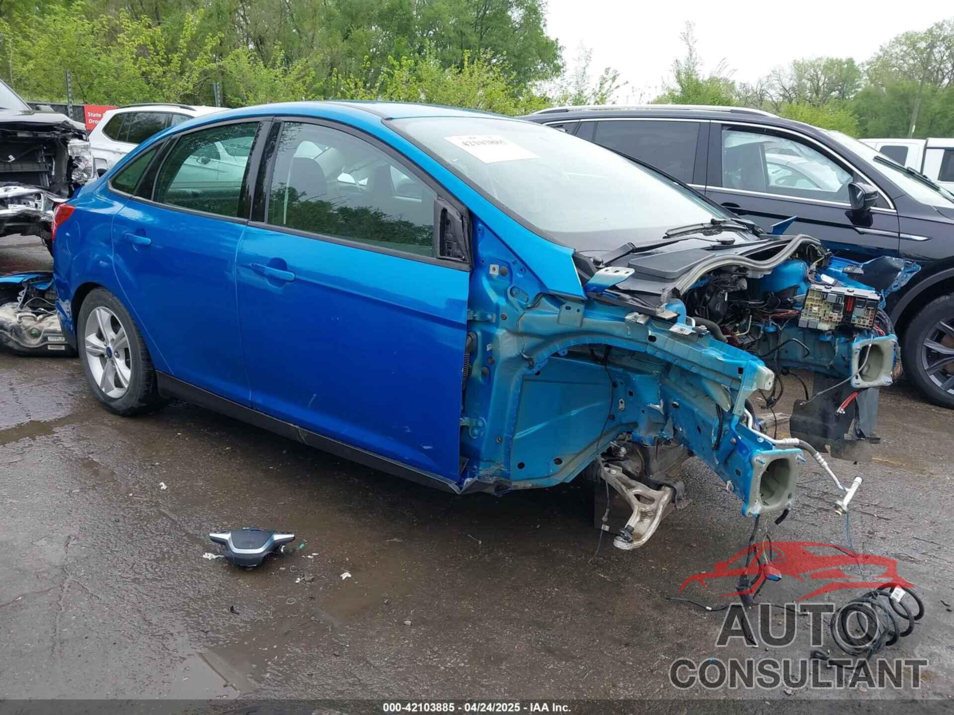 FORD FOCUS 2014 - 1FADP3F23EL441057