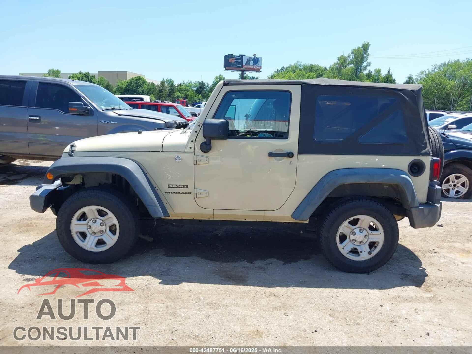 JEEP WRANGLER 2011 - 1J4AA2D12BL516937