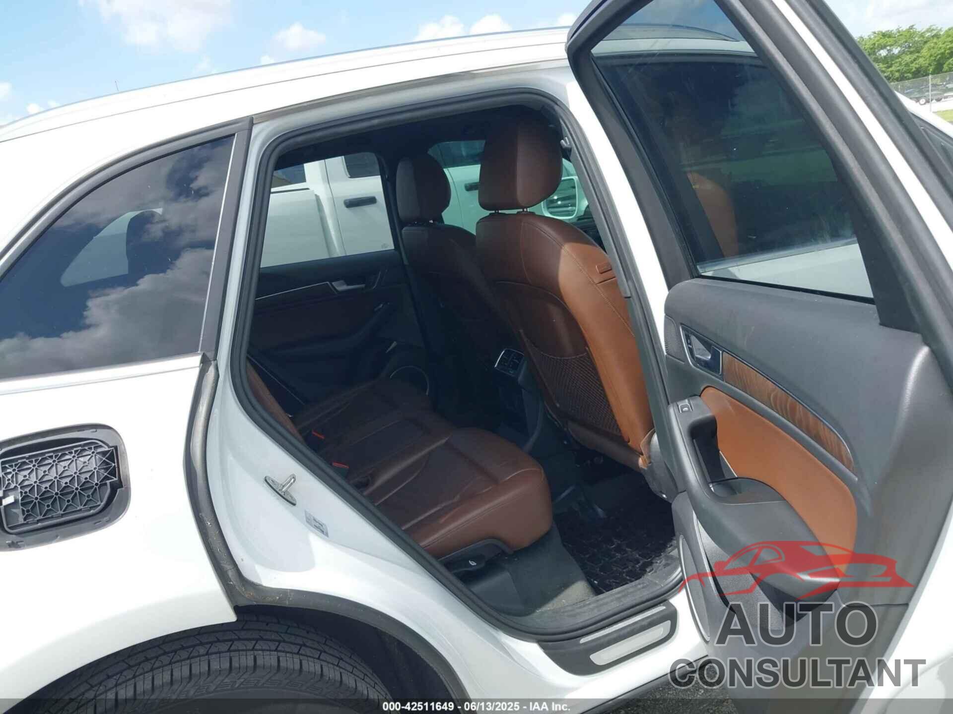 AUDI Q5 2014 - WA1LFAFP9EA124785