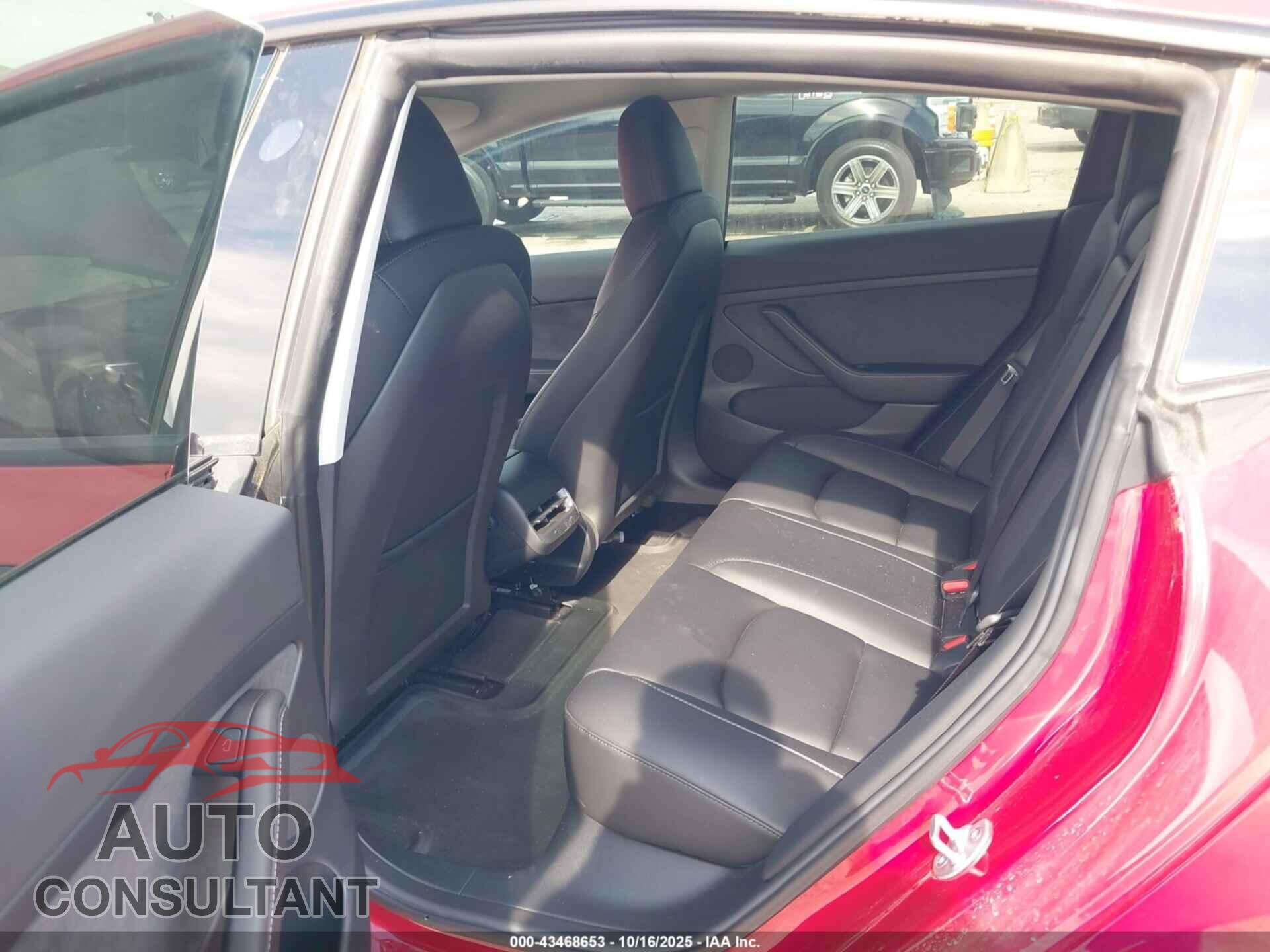 TESLA MODEL 3 2023 - 5YJ3E1EA3PF703996