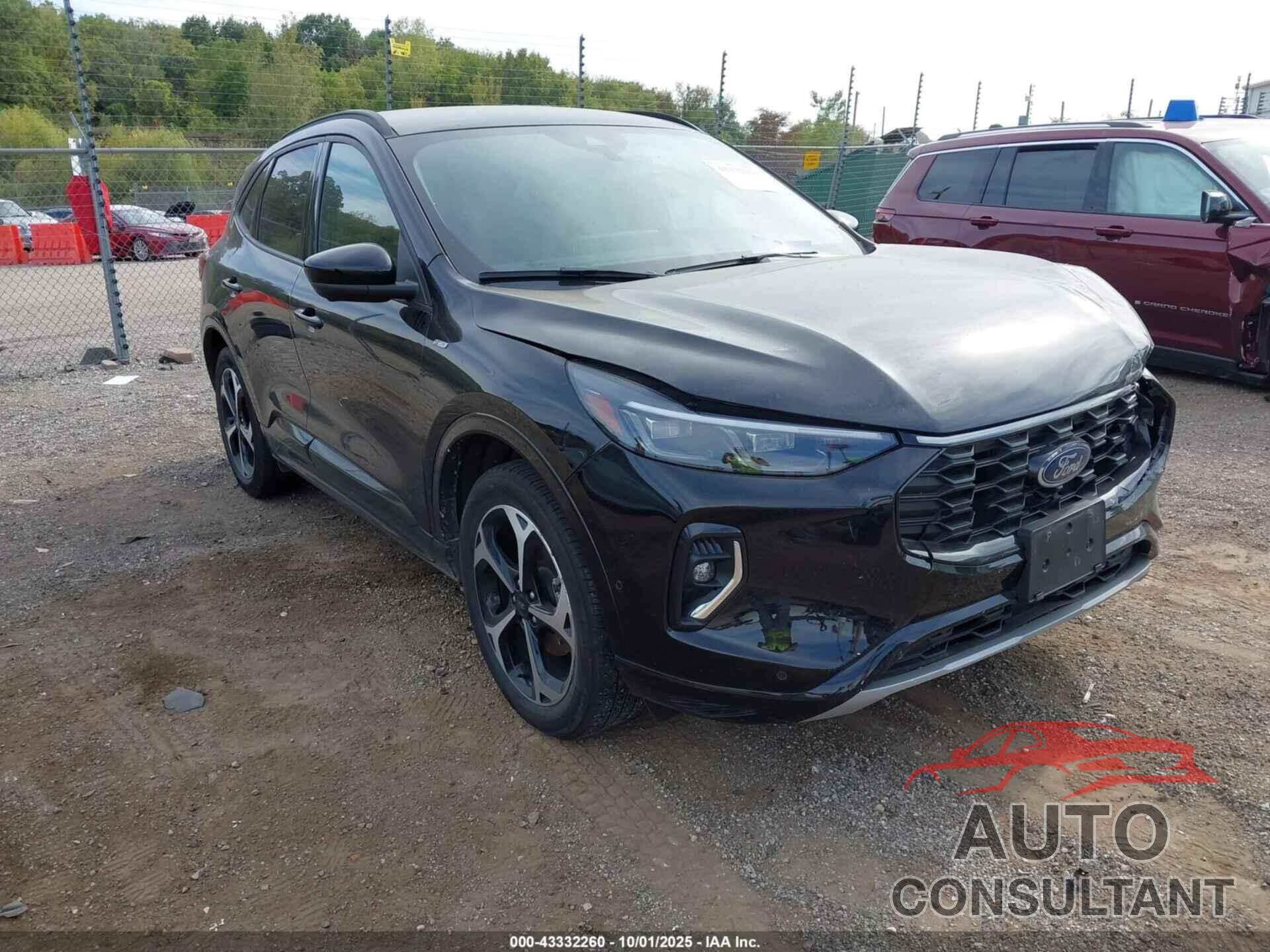 FORD ESCAPE 2023 - 1FMCU9PZ0PUB01953