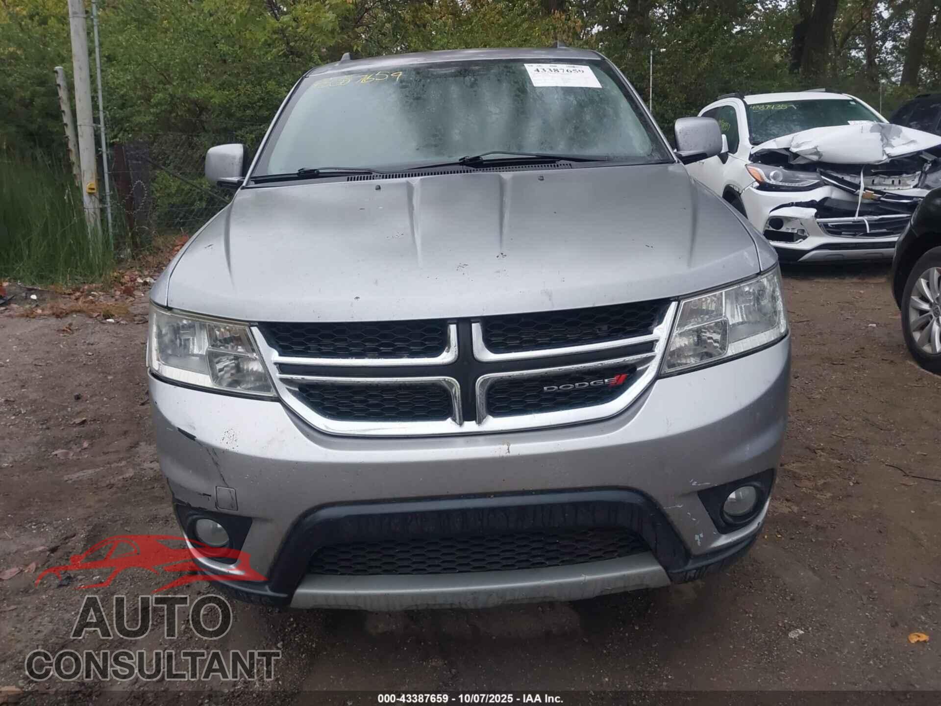 DODGE JOURNEY 2015 - 3C4PDCBG9FT637009