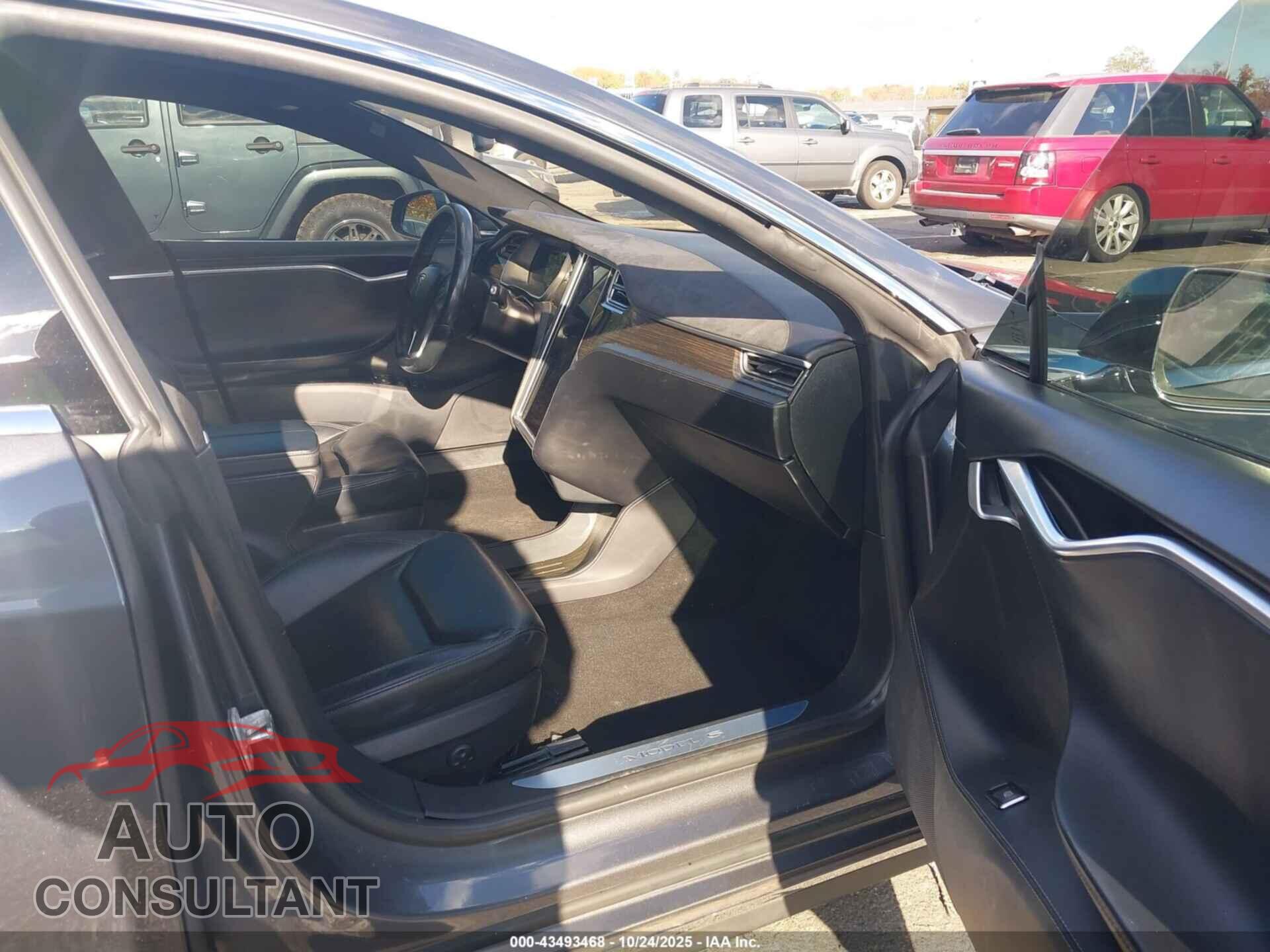 TESLA MODEL S 2016 - 5YJSA1E26GF131743
