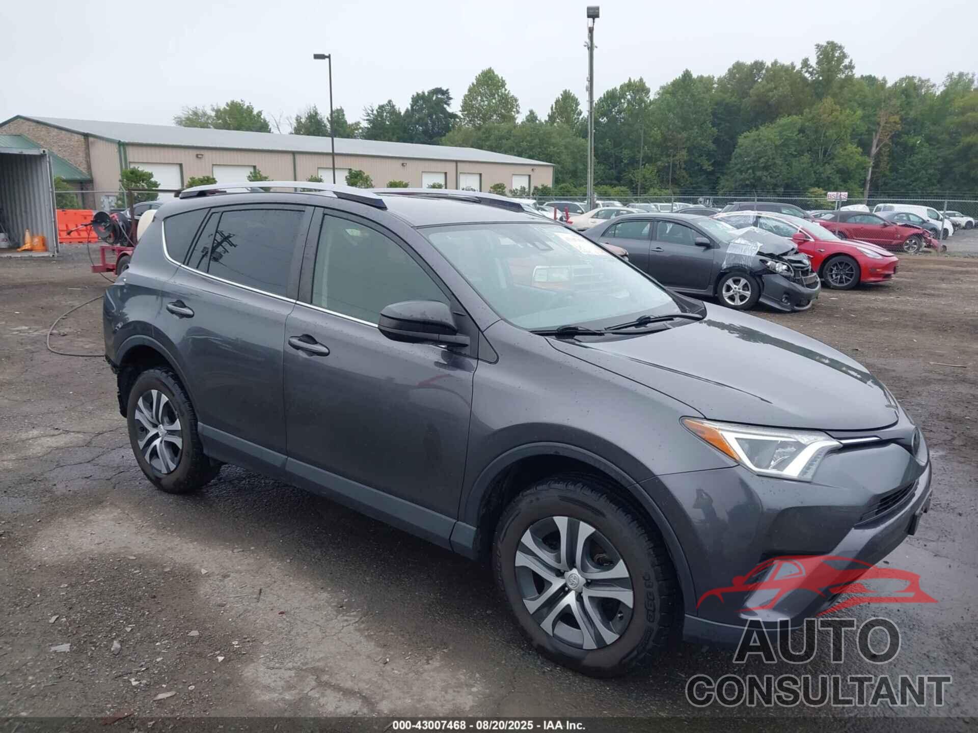 TOYOTA RAV4 2018 - JTMBFREV3JJ730416