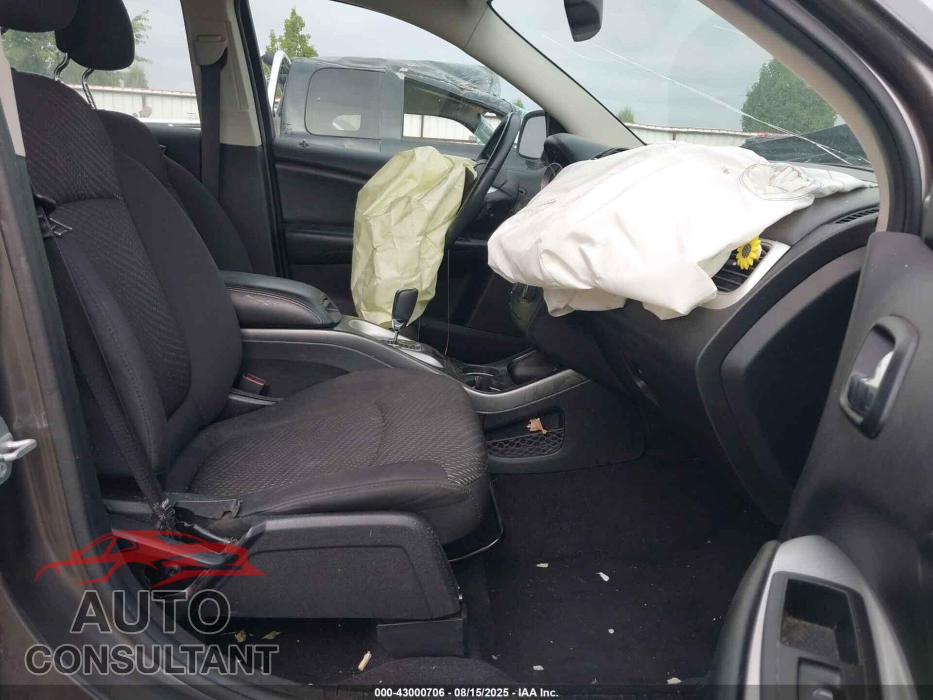 DODGE JOURNEY 2015 - 3C4PDCAB9FT620121