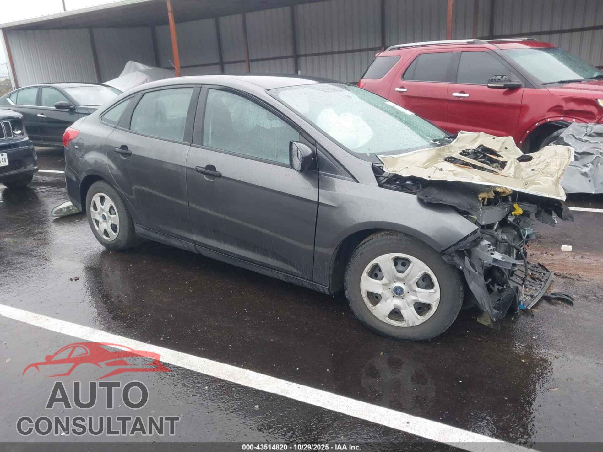 FORD FOCUS 2015 - 1FADP3E24FL366114