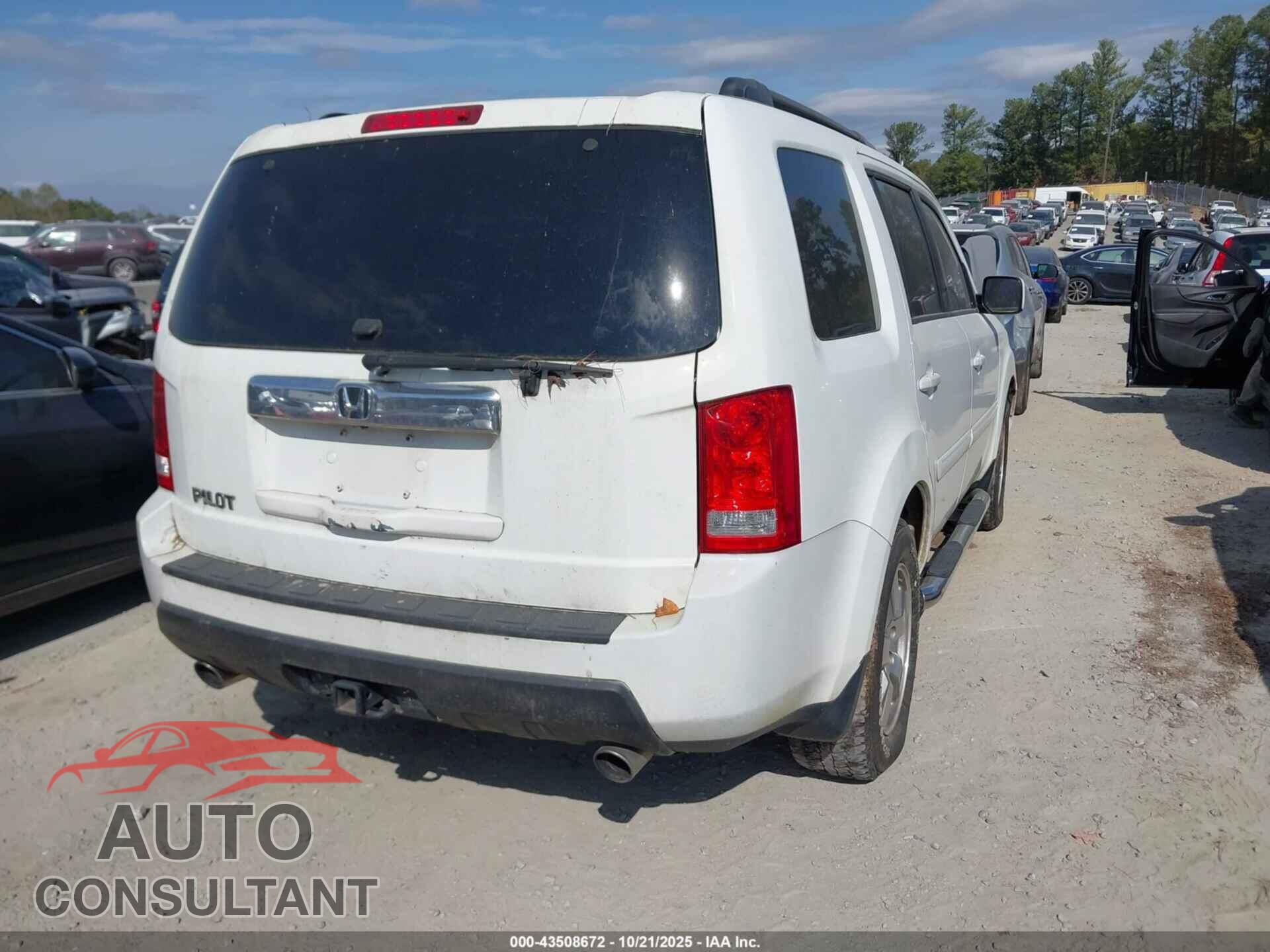 HONDA PILOT 2011 - 5FNYF3H52BB019236