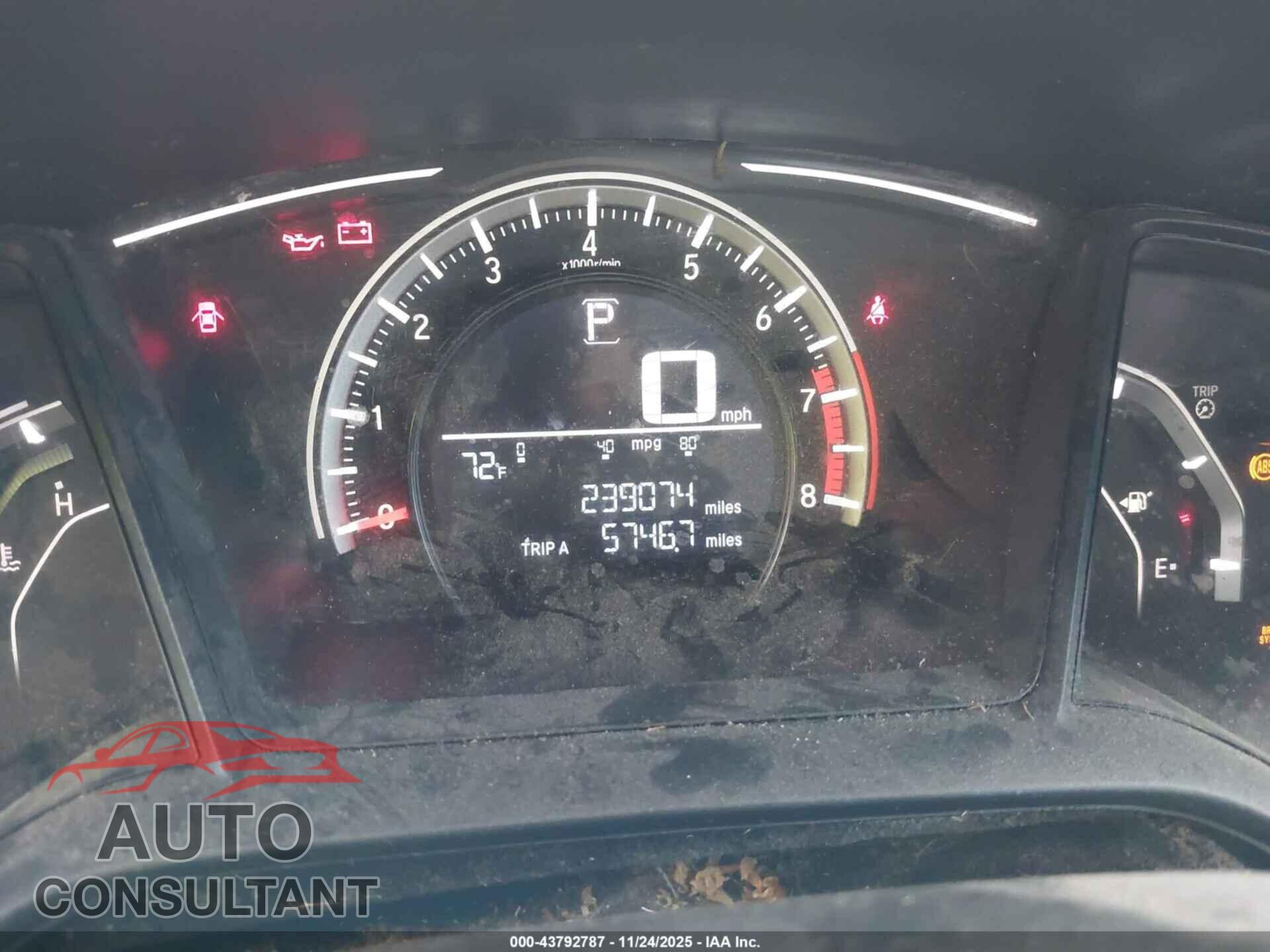 HONDA CIVIC 2018 - 2HGFC2F54JH500368