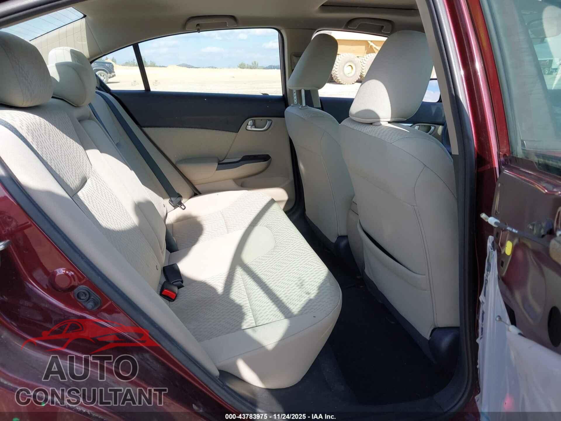 HONDA CIVIC 2015 - 19XFB2F84FE205091