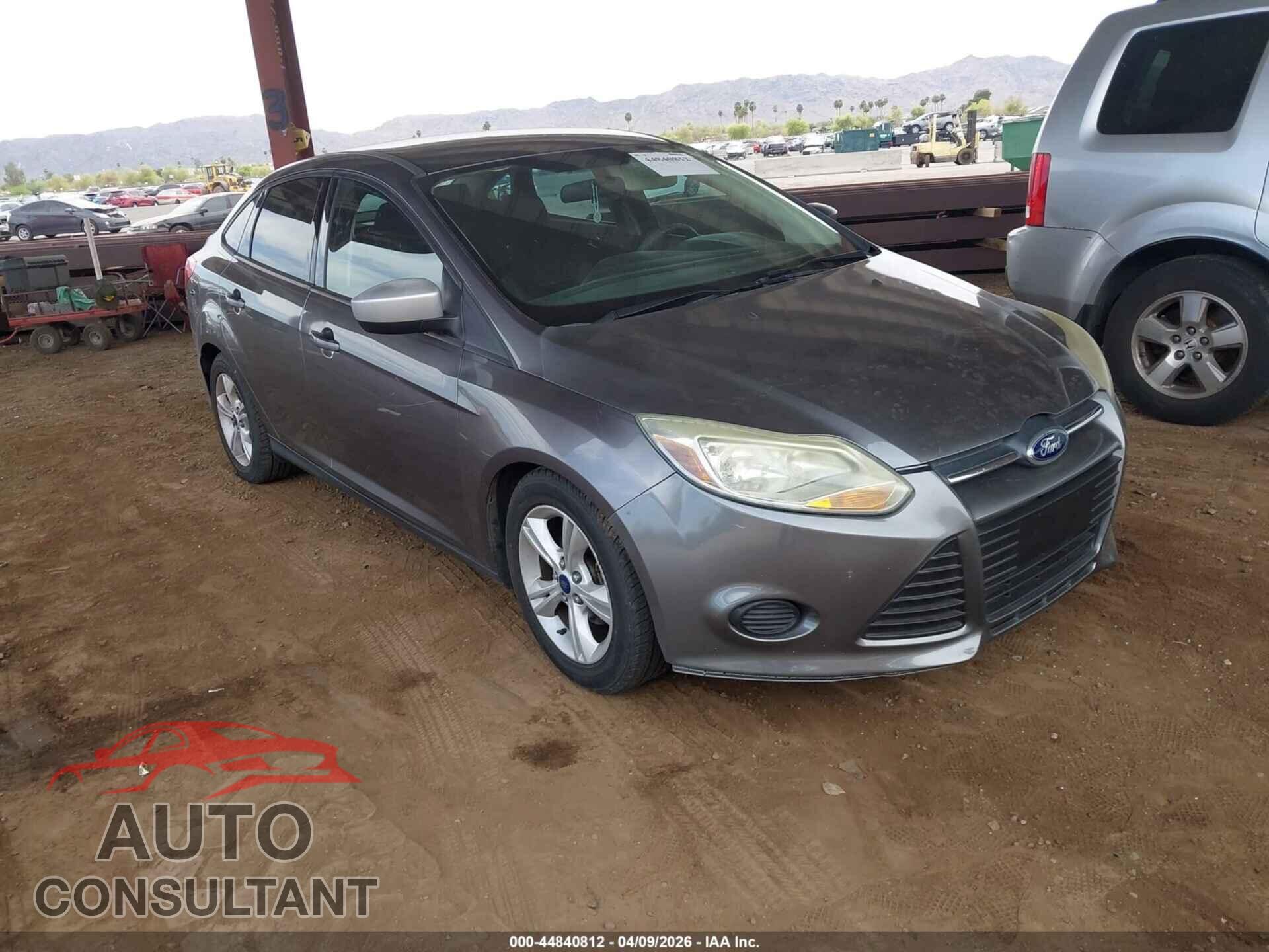 FORD FOCUS 2014 - 1FADP3F27EL461733