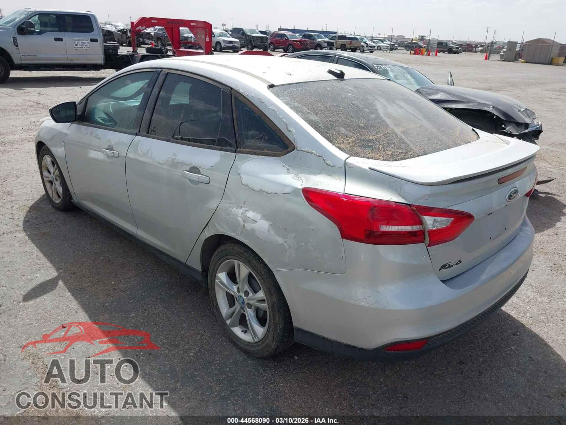 FORD FOCUS 2015 - 1FADP3E2XFL347955