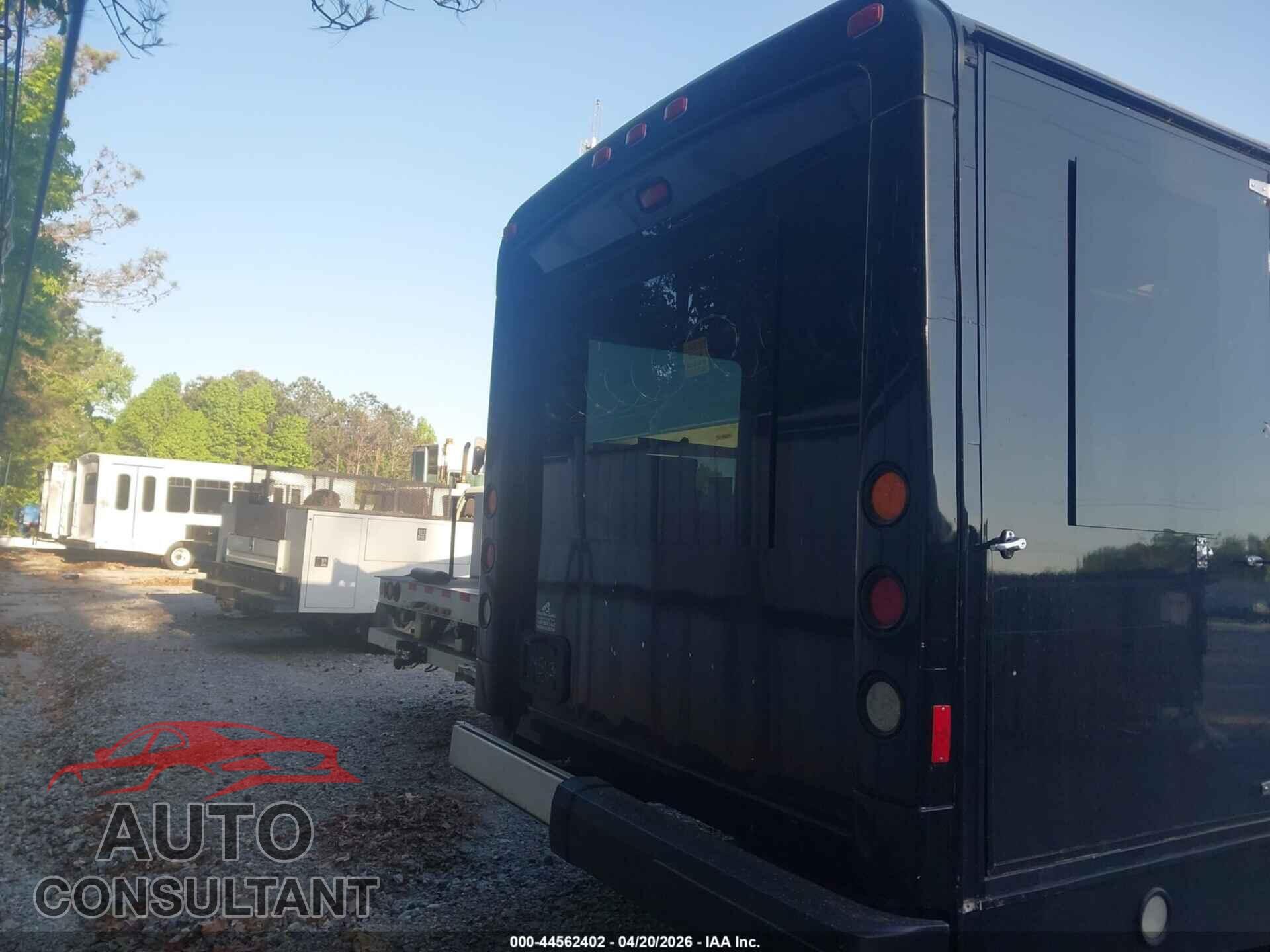 FORD E-450 CUTAWAY 2012 - 1FDFE4FS3CDB21898