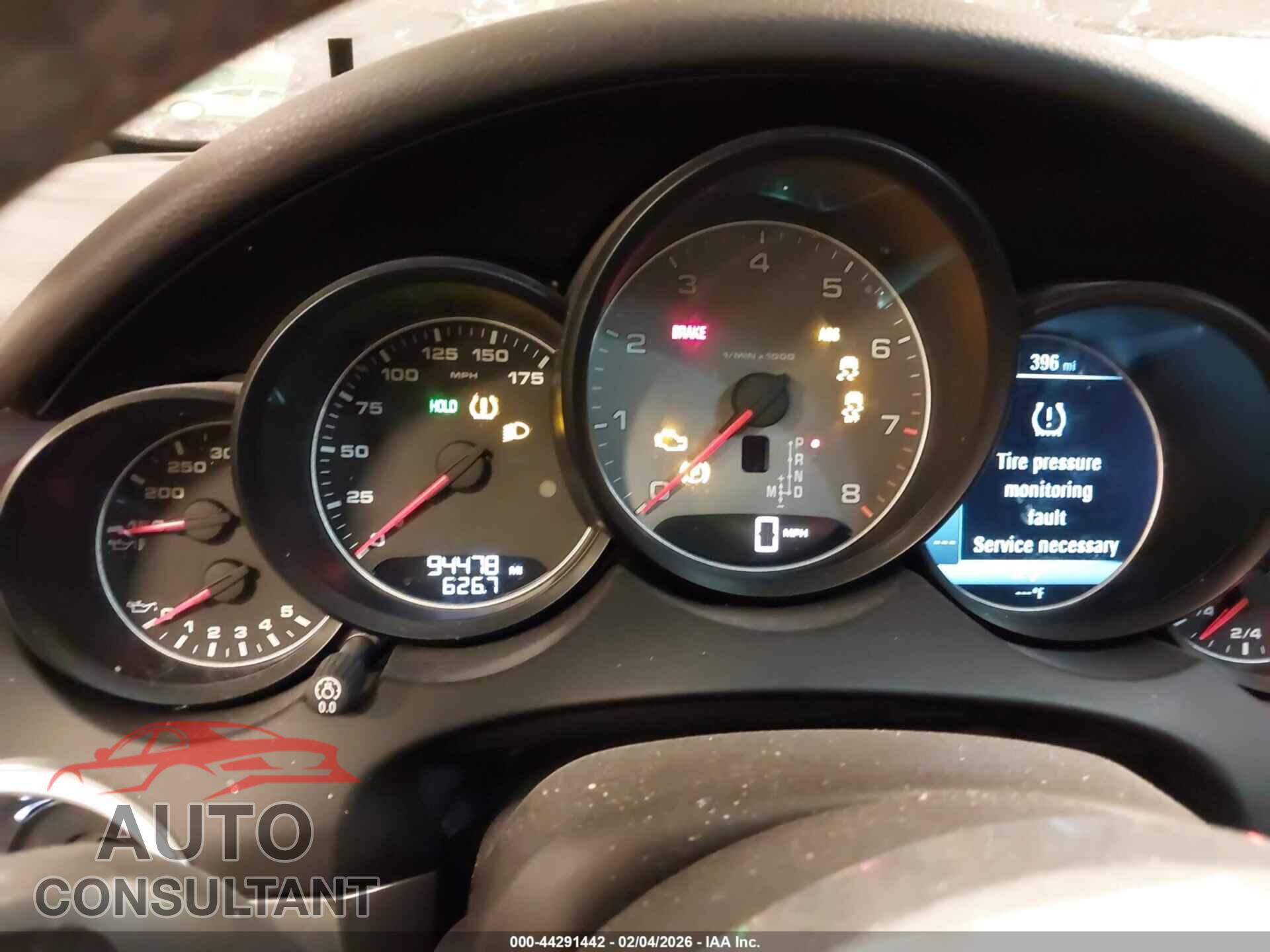 PORSCHE CAYENNE 2017 - WP1AB2A29HLA53251