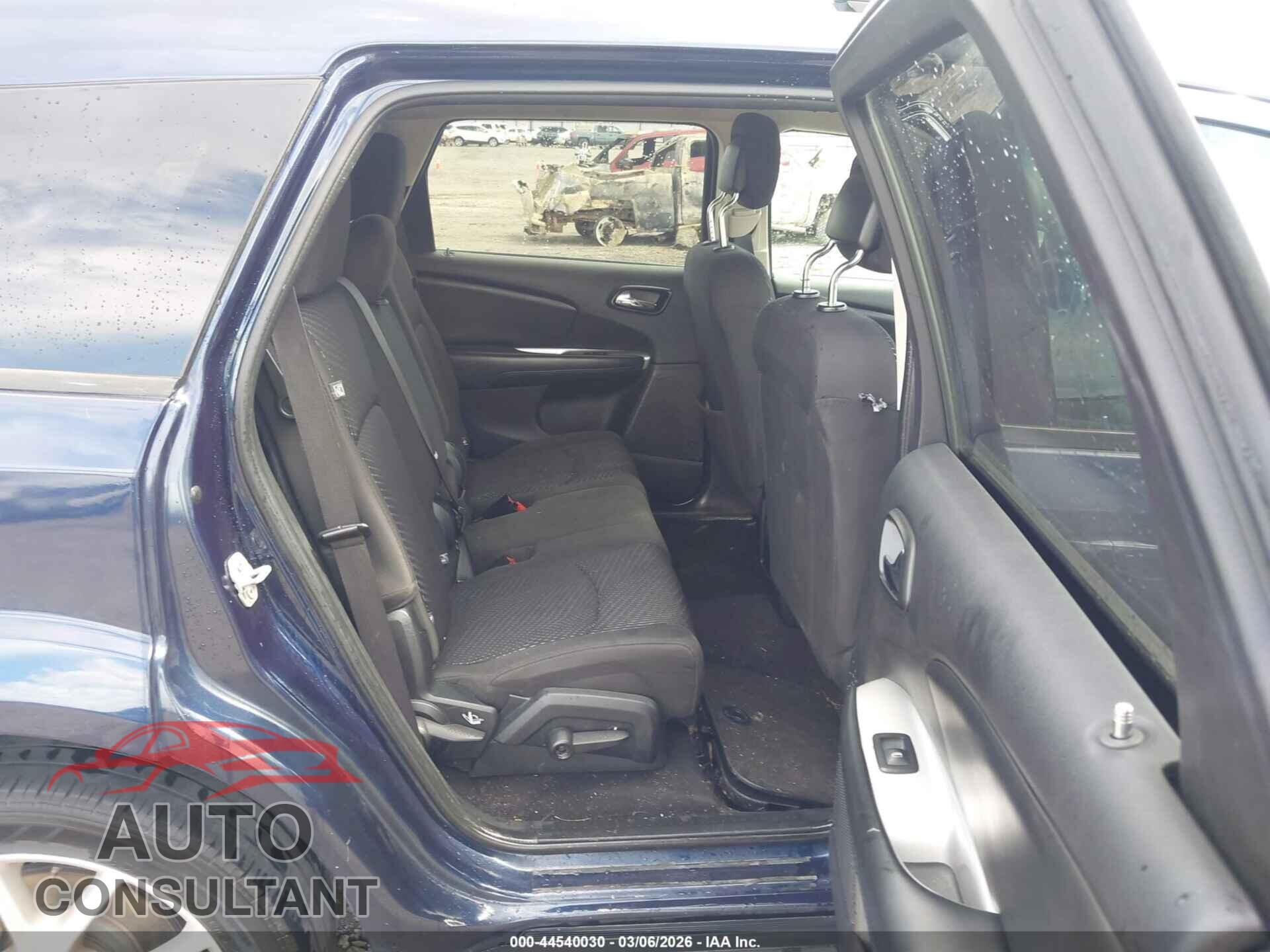 DODGE JOURNEY 2017 - 3C4PDCBG0HT581061