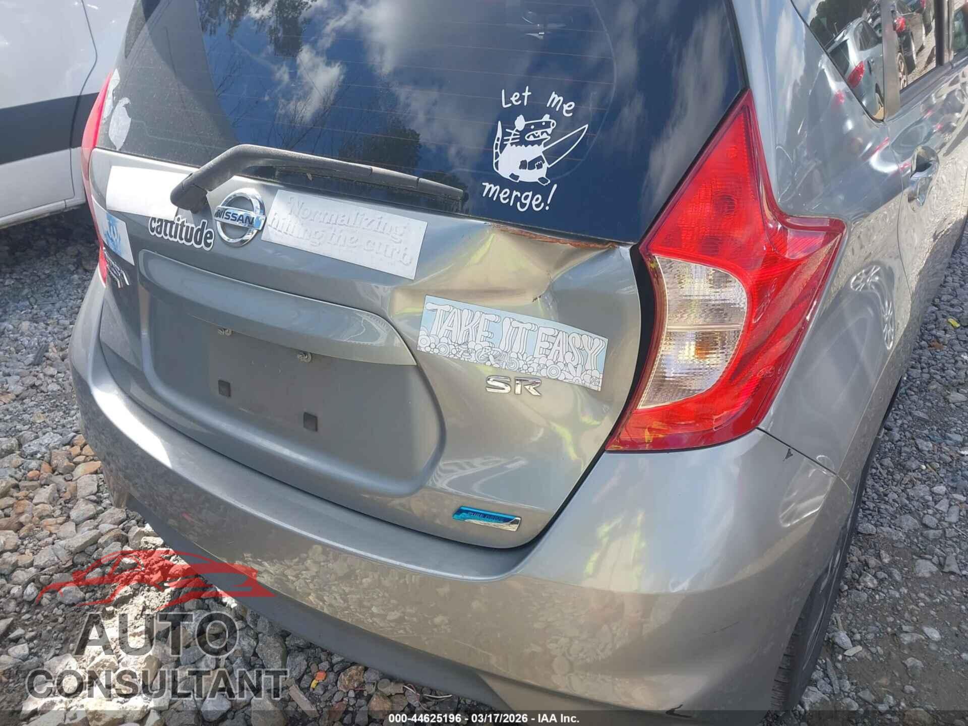 NISSAN VERSA NOTE 2015 - 3N1CE2CP4FL404470