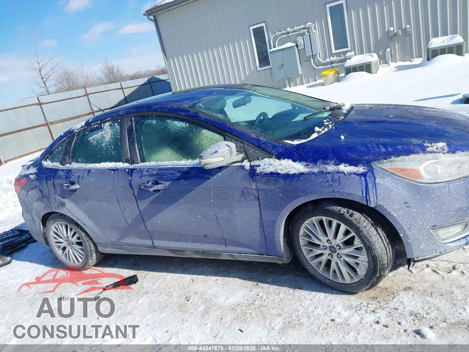 FORD FOCUS 2015 - 1FADP3J27FL323084