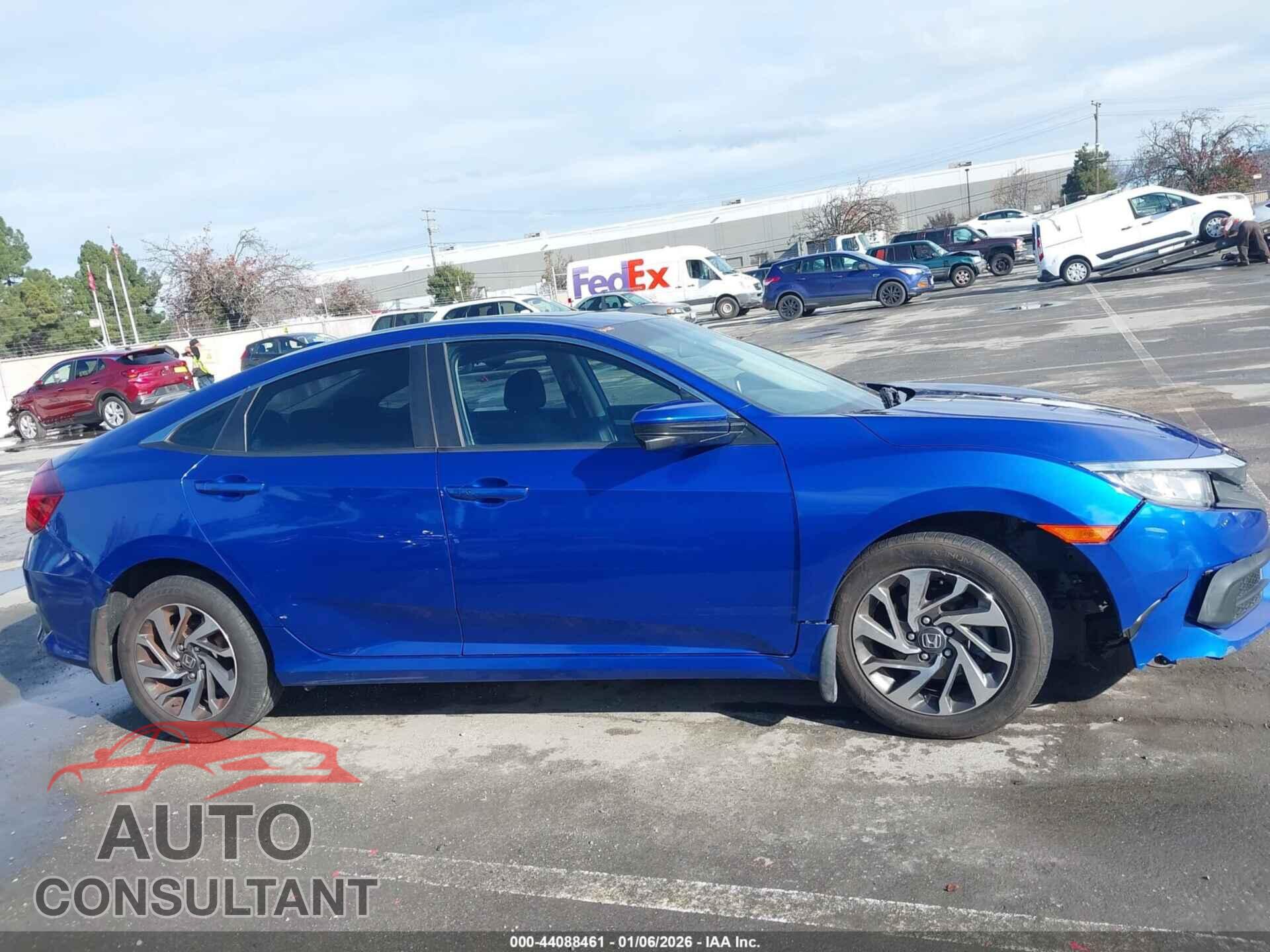 HONDA CIVIC 2017 - 19XFC2F72HE201757