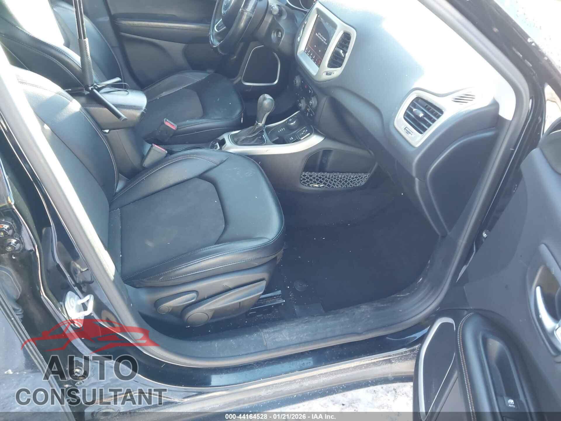 JEEP NEW COMPASS 2017 - 3C4NJDBBXHT607322