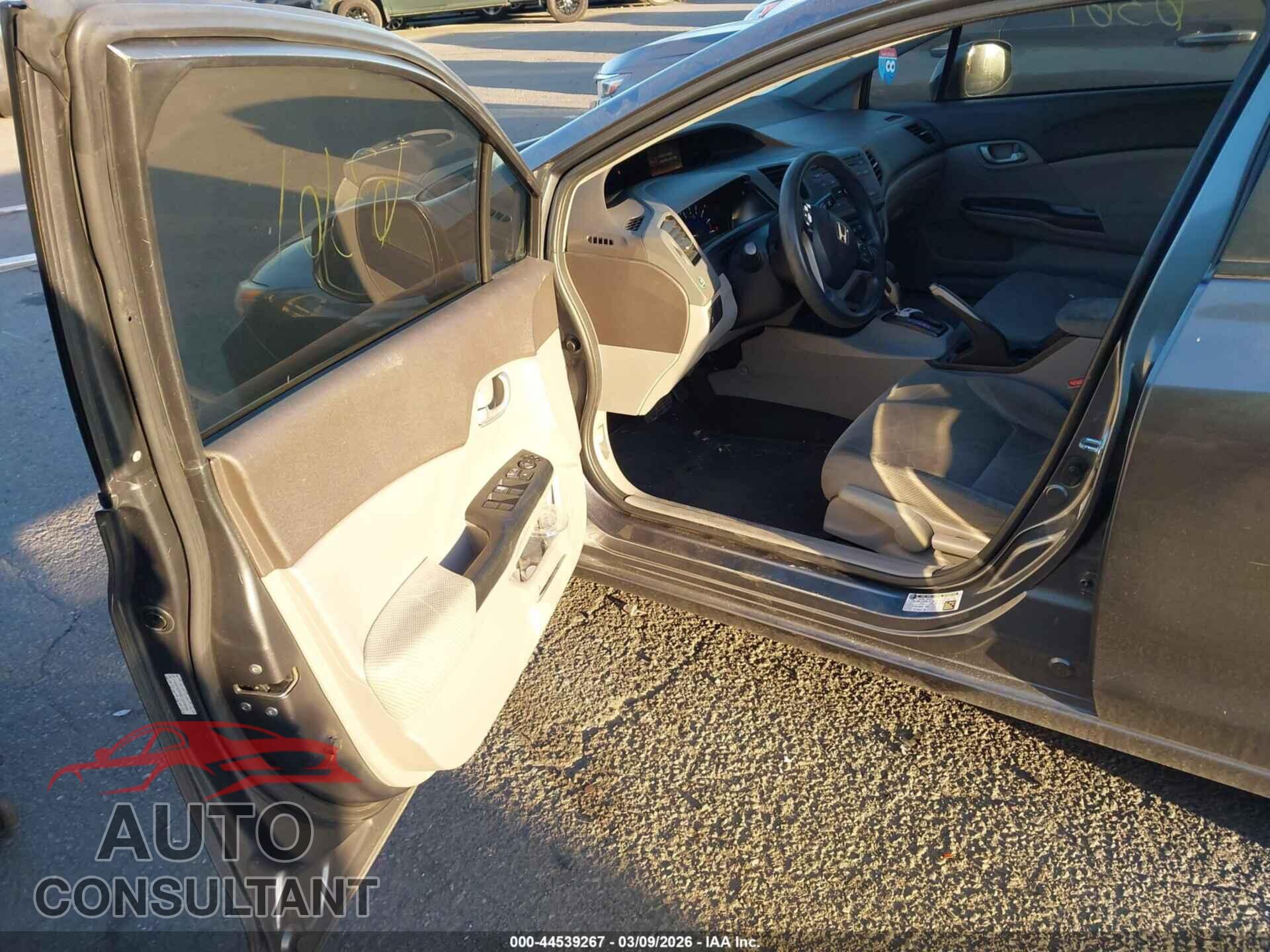 HONDA CIVIC 2012 - JHMFB2F56CS006086