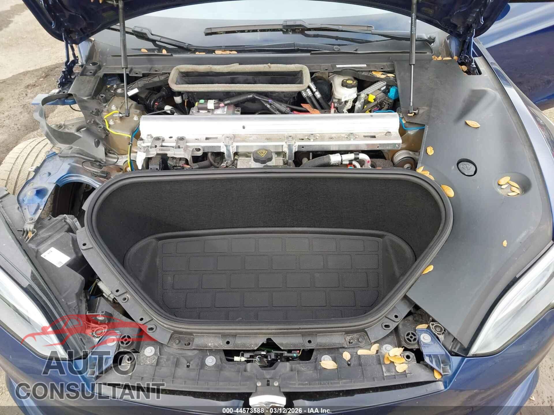 TESLA MODEL S 2022 - 5YJSA1E56NF493675
