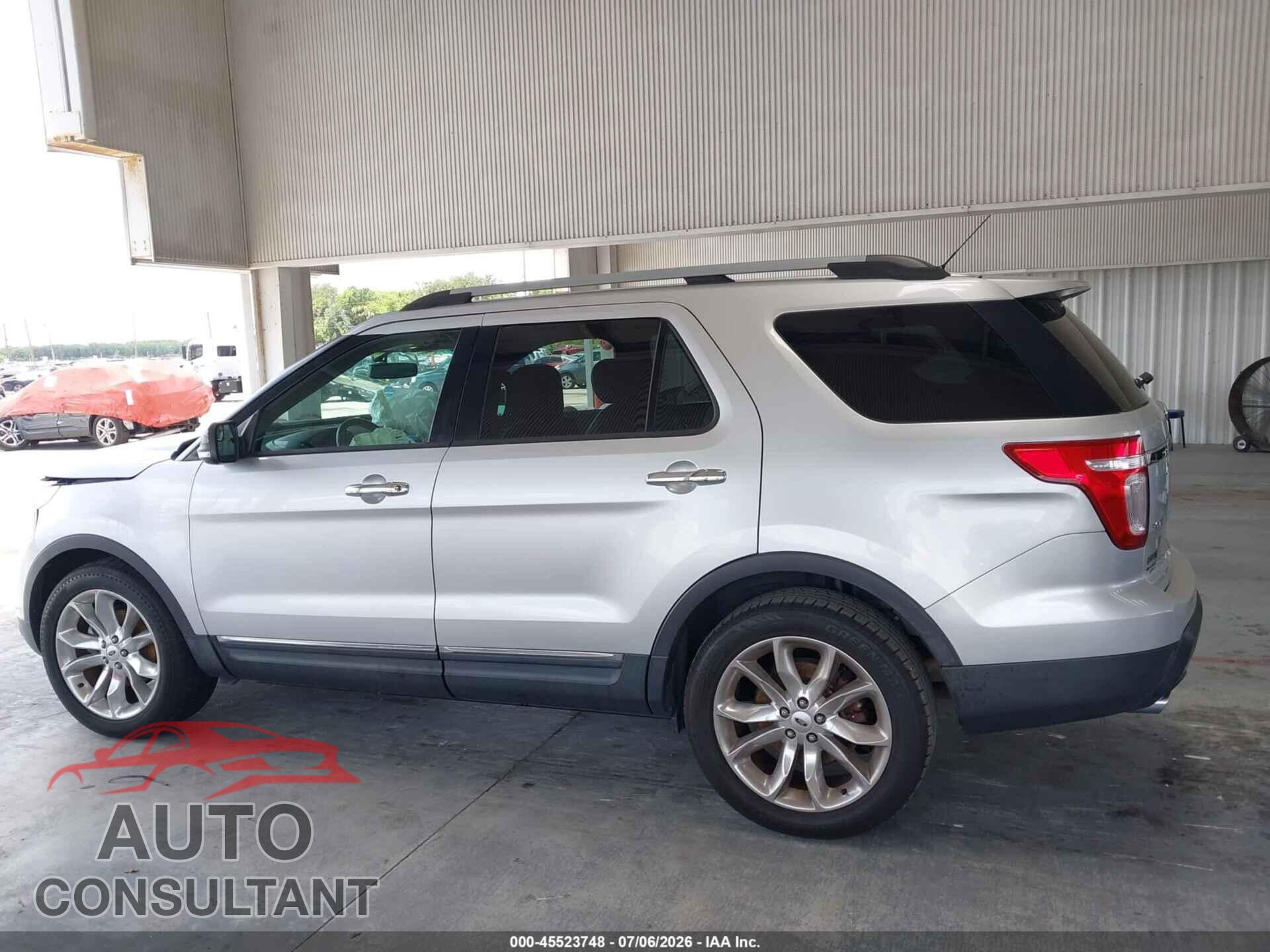 FORD EXPLORER 2013 - 1FM5K7D82DGA77602