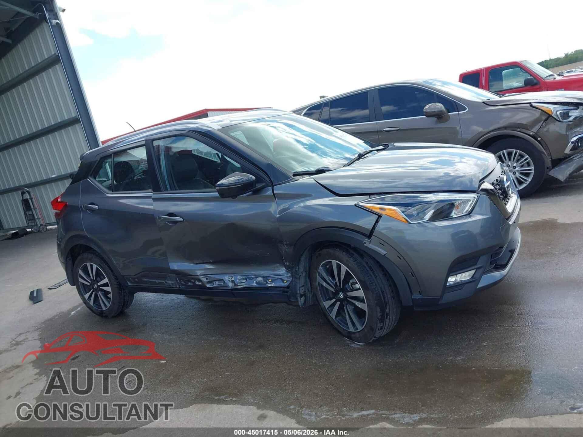 NISSAN KICKS 2019 - 3N1CP5CU3KL540634