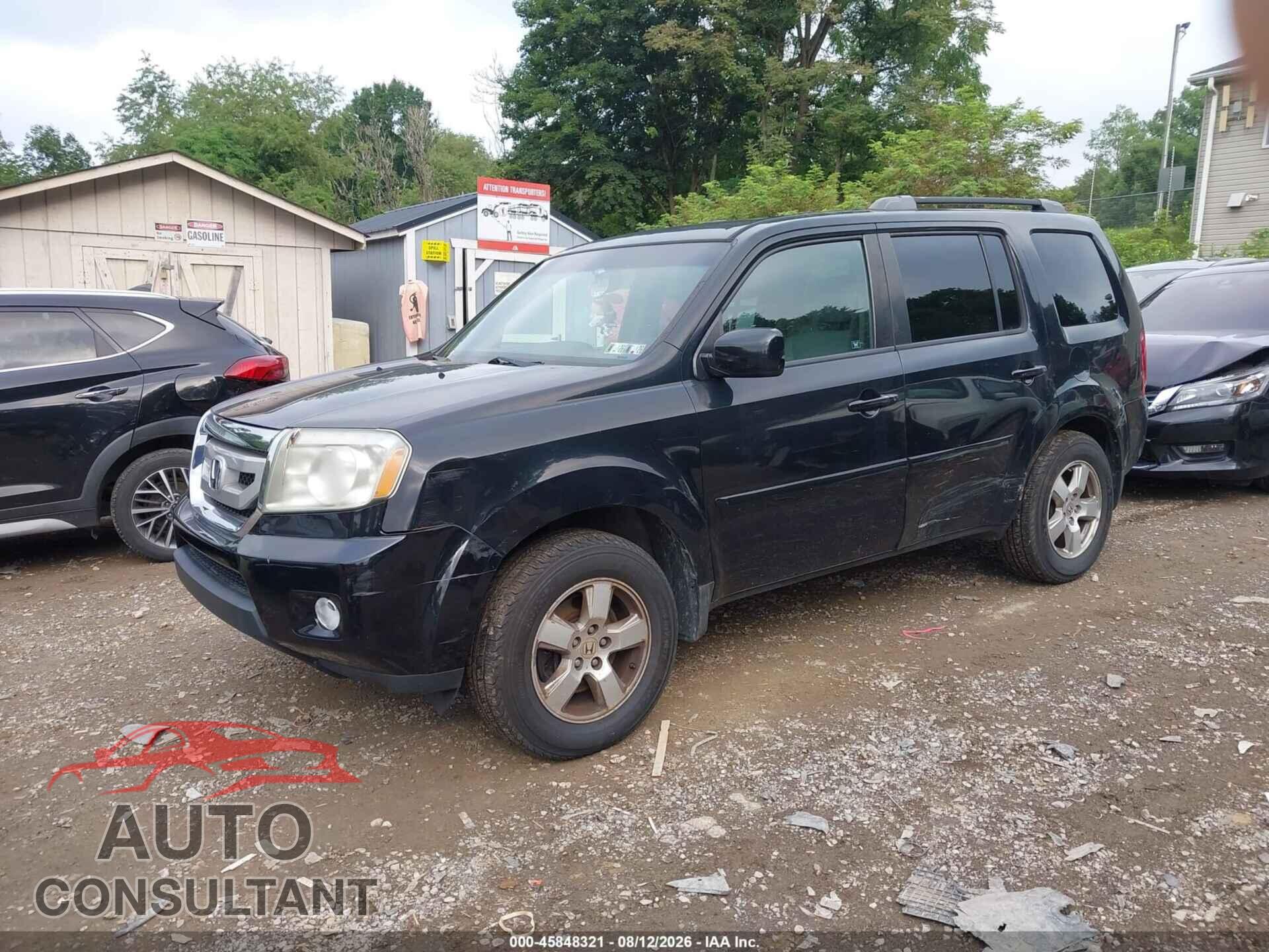 HONDA PILOT 2011 - 5FNYF4H48BB100111