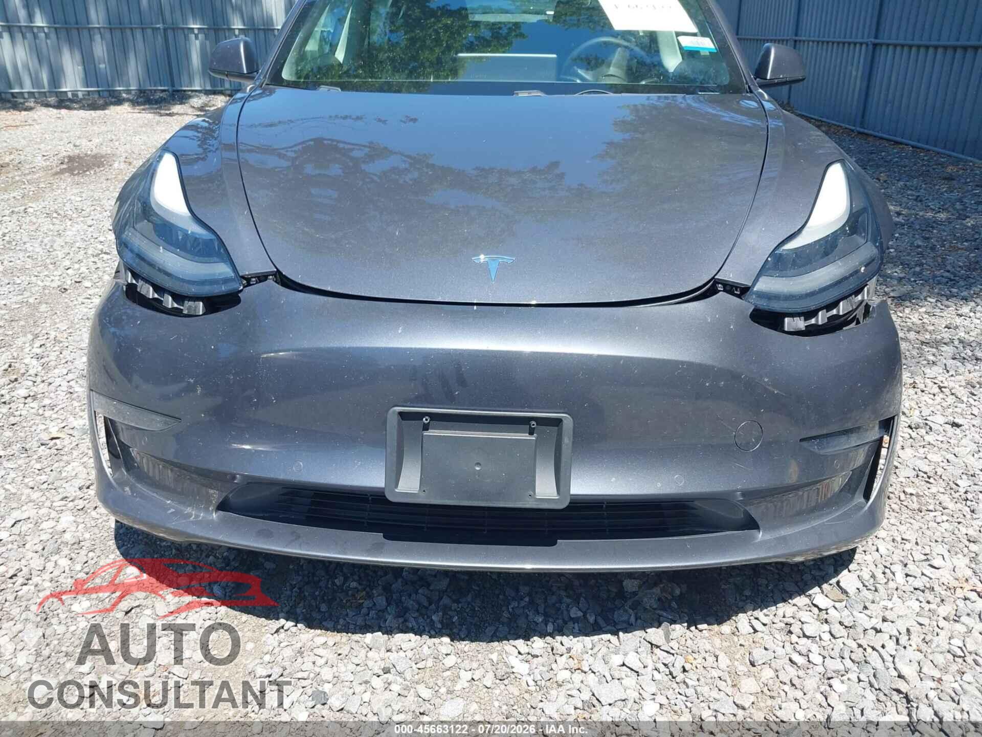 TESLA MODEL 3 2021 - 5YJ3E1EB4MF063236