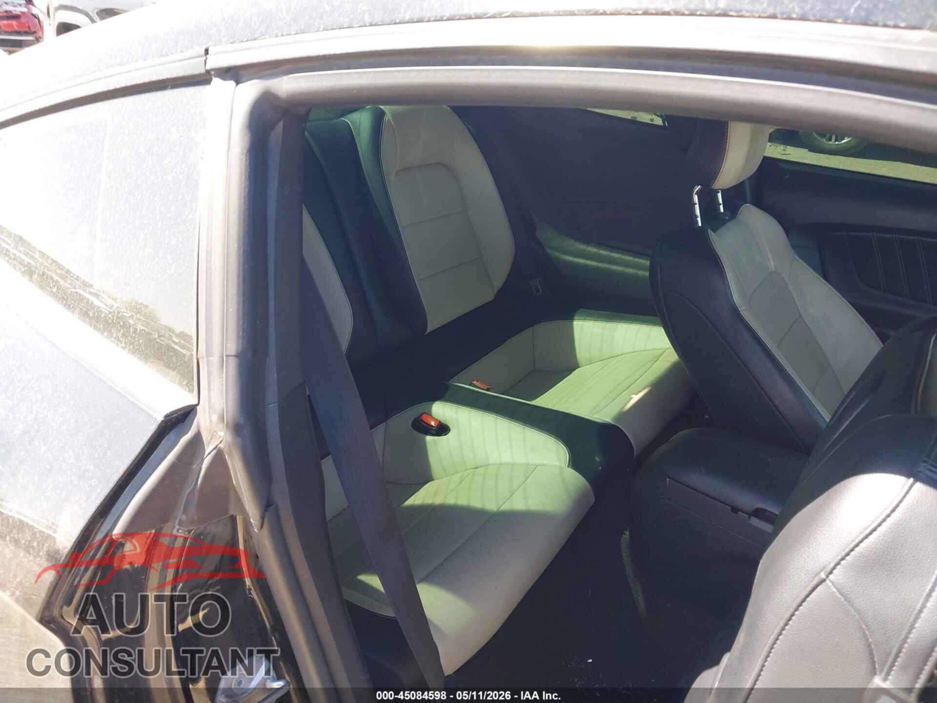 FORD MUSTANG 2015 - 1FA6P8CF3F5370140