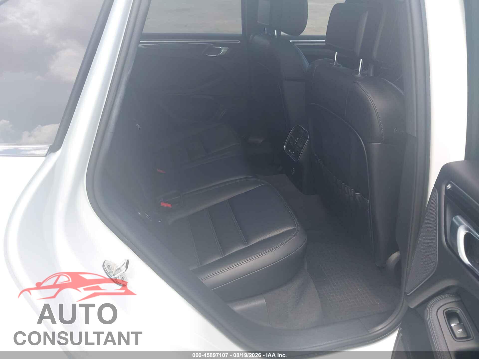 PORSCHE MACAN 2023 - WP1AA2A52PLB16508