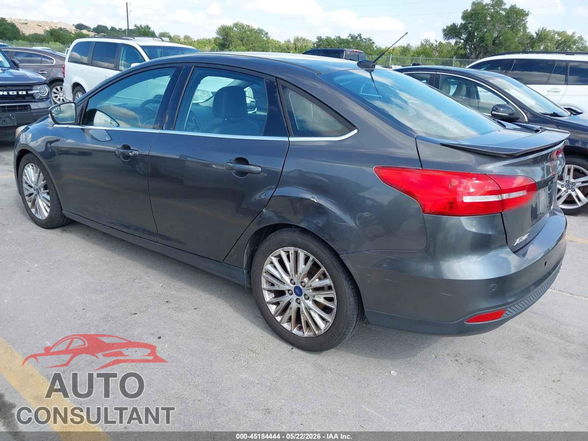 FORD FOCUS 2015 - 1FADP3J25FL238650