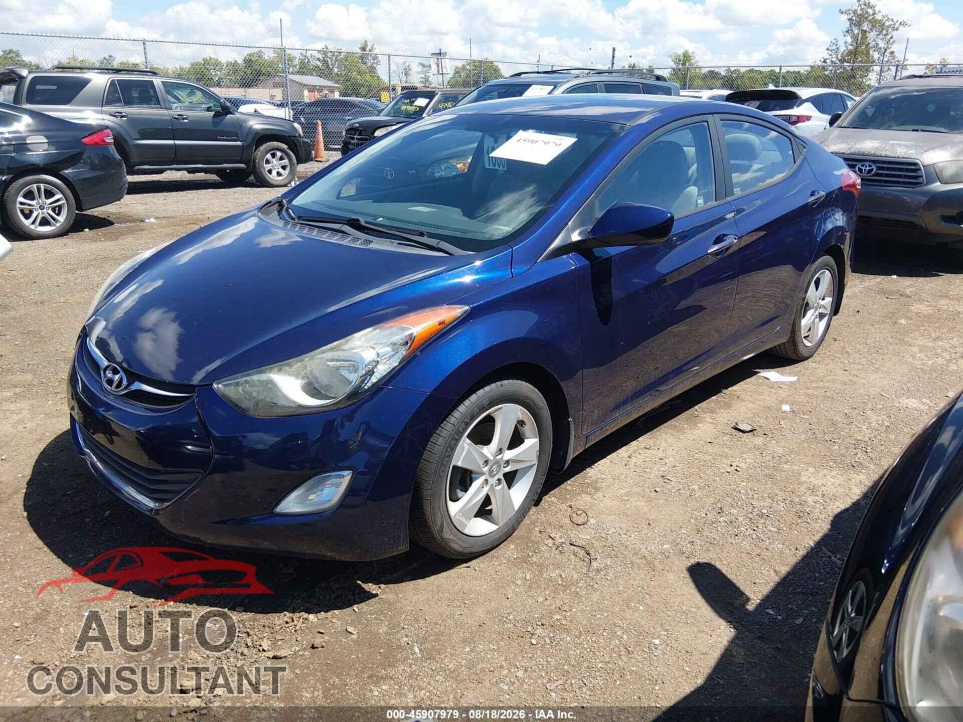 HYUNDAI ELANTRA 2013 - 5NPDH4AE2DH419939